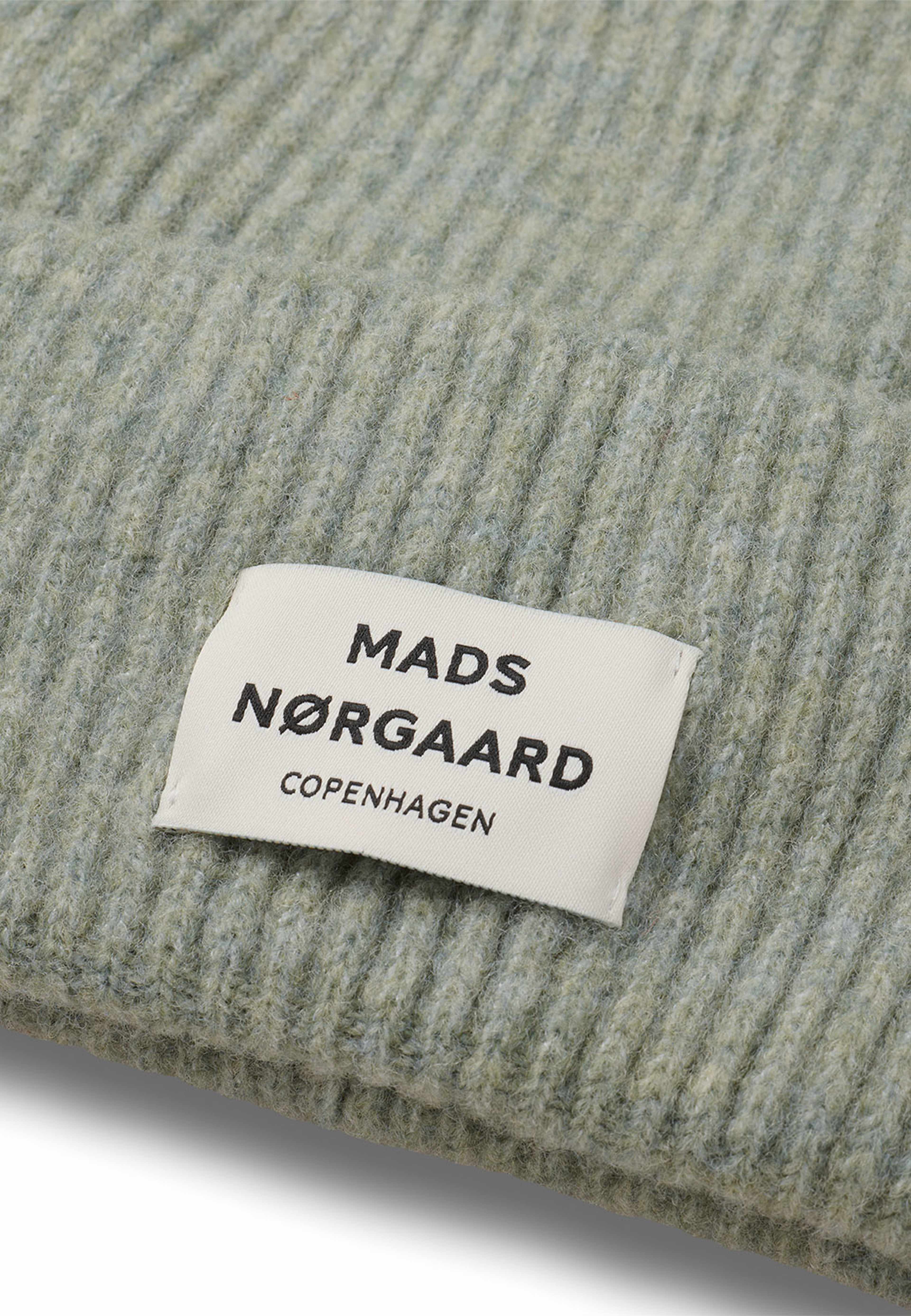 Tosca Anju Hat, från Mads Nørgaard, i färgen Slate. Klicka för att öppna bilden i stort format