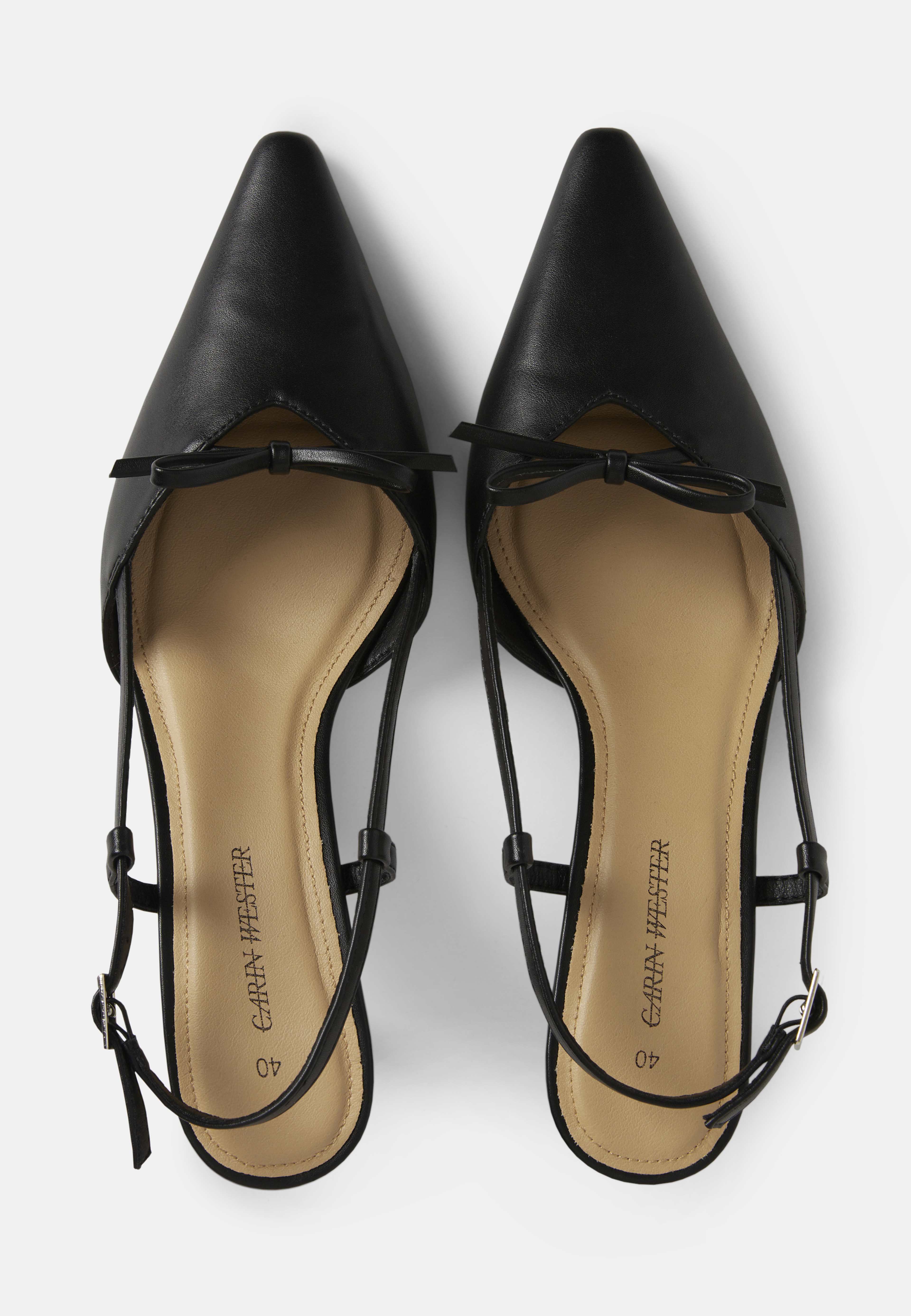 Slingback-sandaler med klack, från Carin Wester, i färgen Black. Klicka för att öppna bilden i stort format