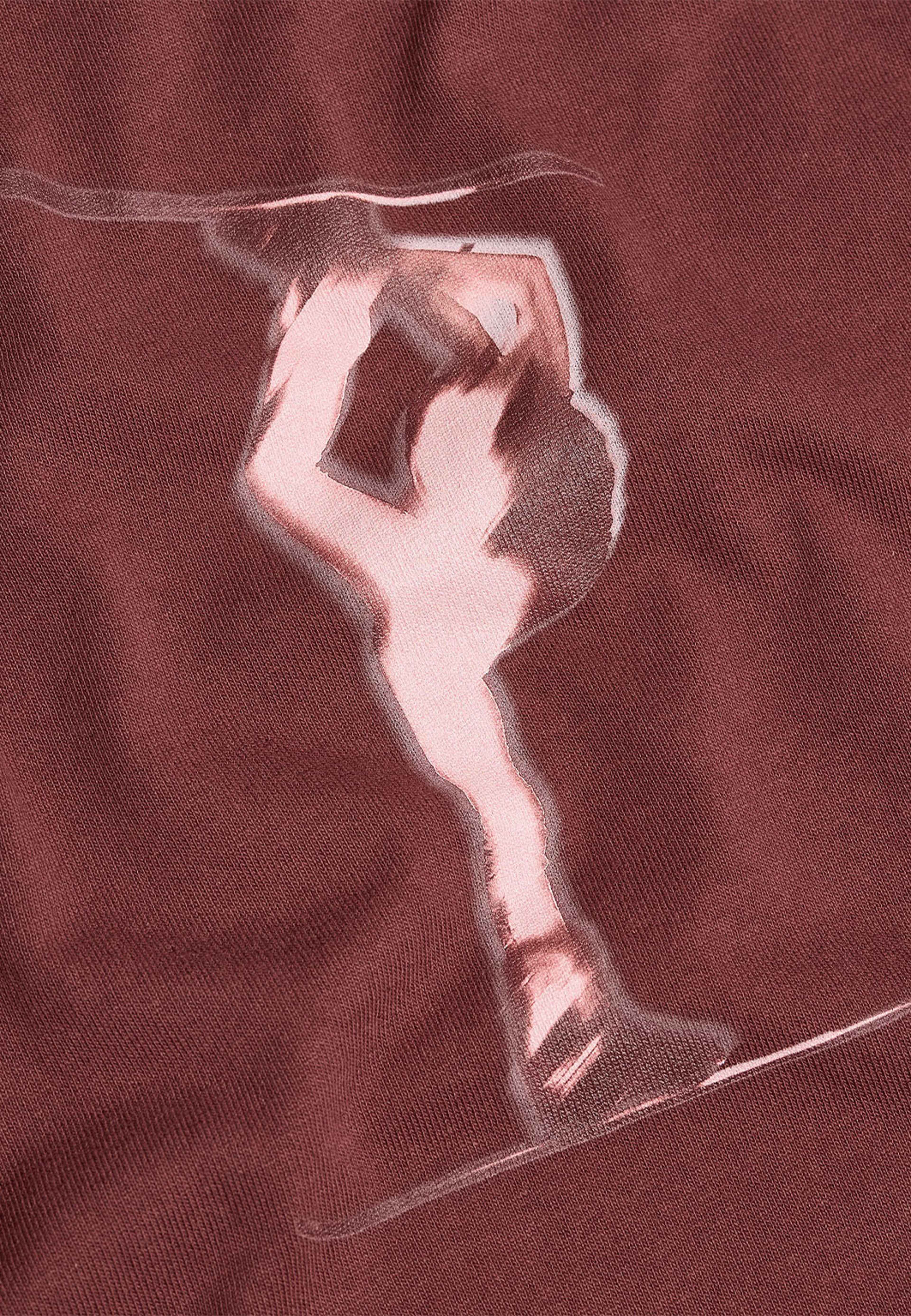 Luring National Long-Sleeve, från Holzweiler, i färgen Burgundy. Klicka för att öppna bilden i stort format