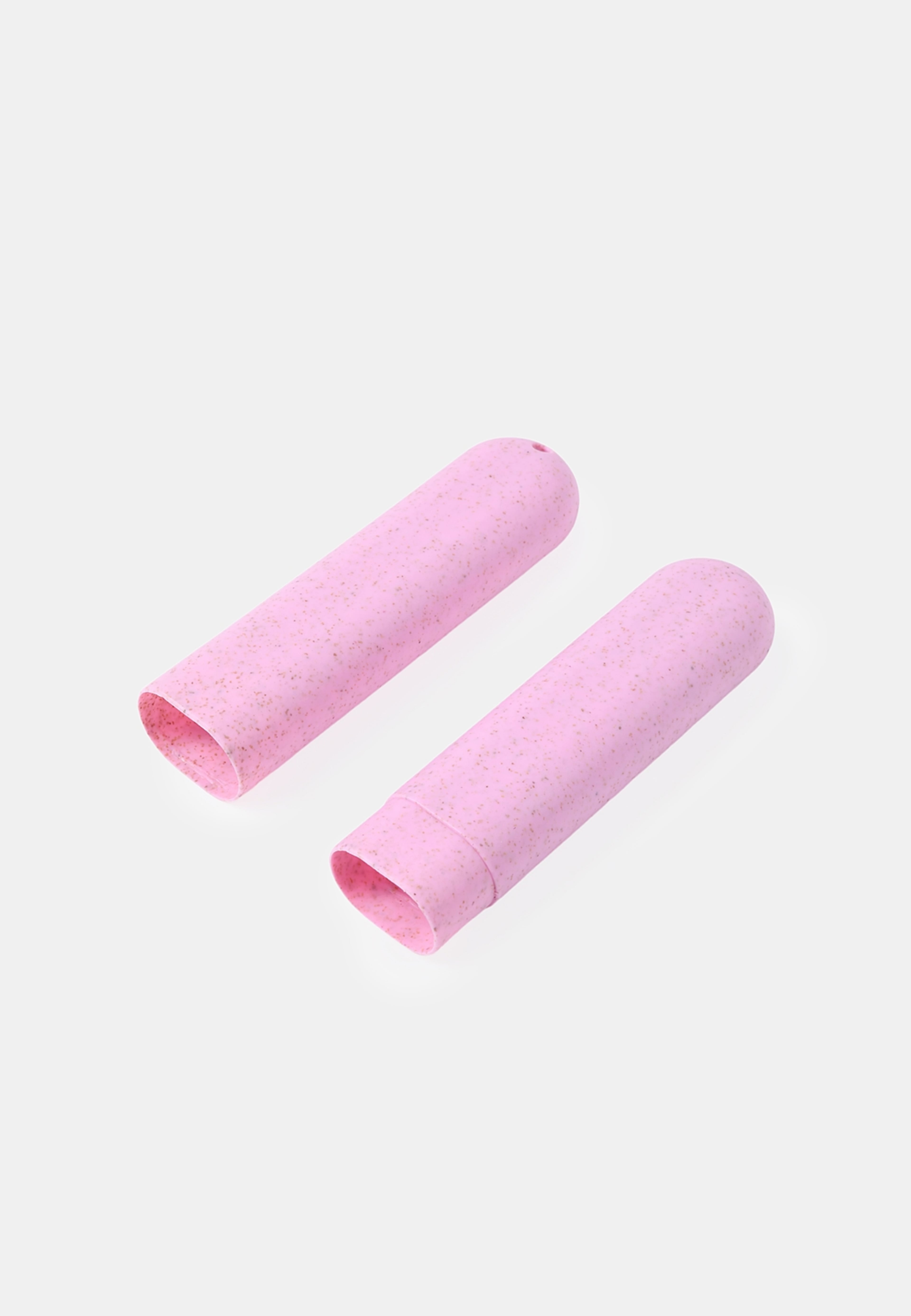 Travel Toothbrush Case, från Å BEAUTY, i färgen Pink. Klicka för att öppna bilden i stort format