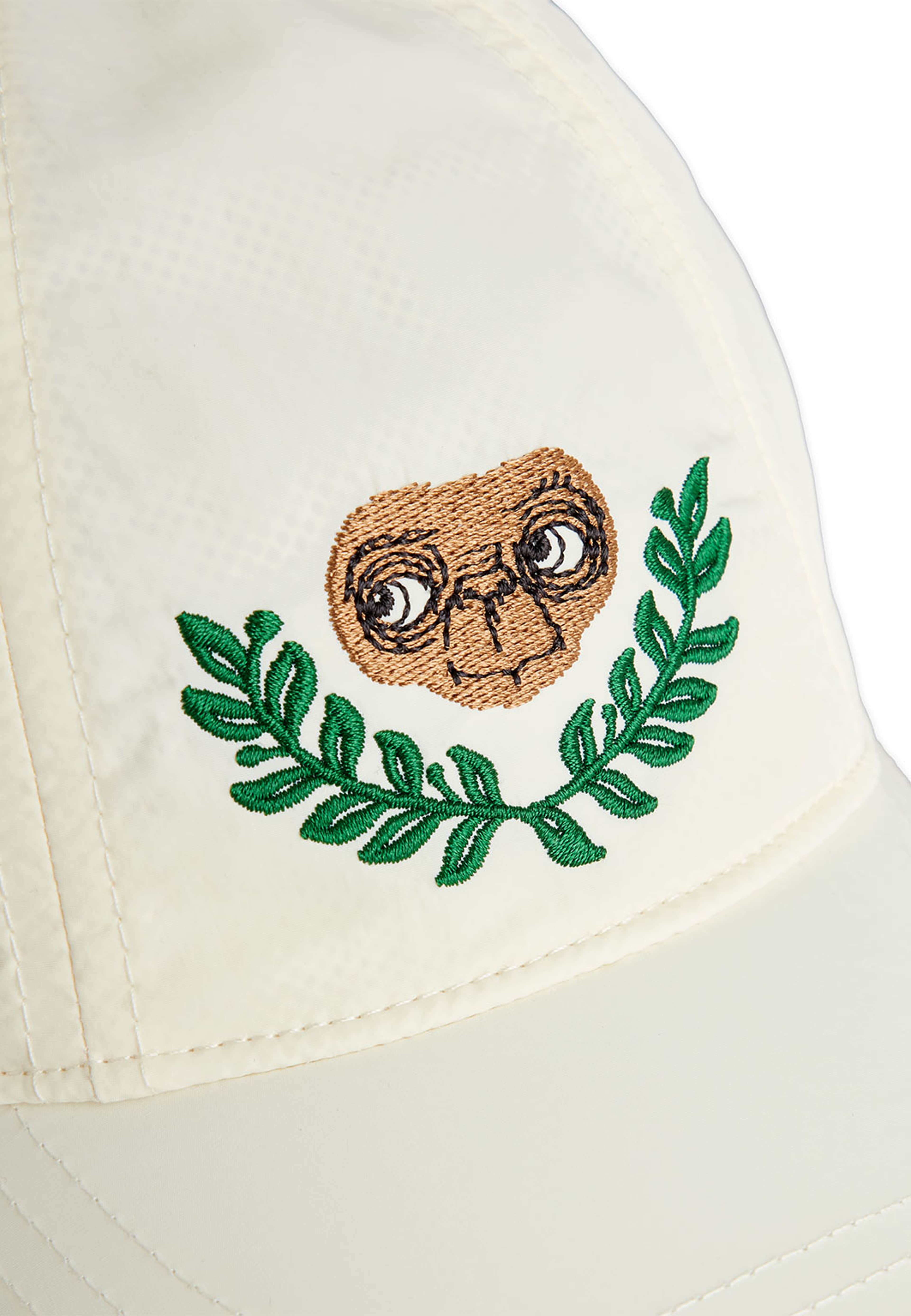 E.T emb nylon pocket cap, från Mini Rodini, i färgen Off-white. Klicka för att öppna bilden i stort format