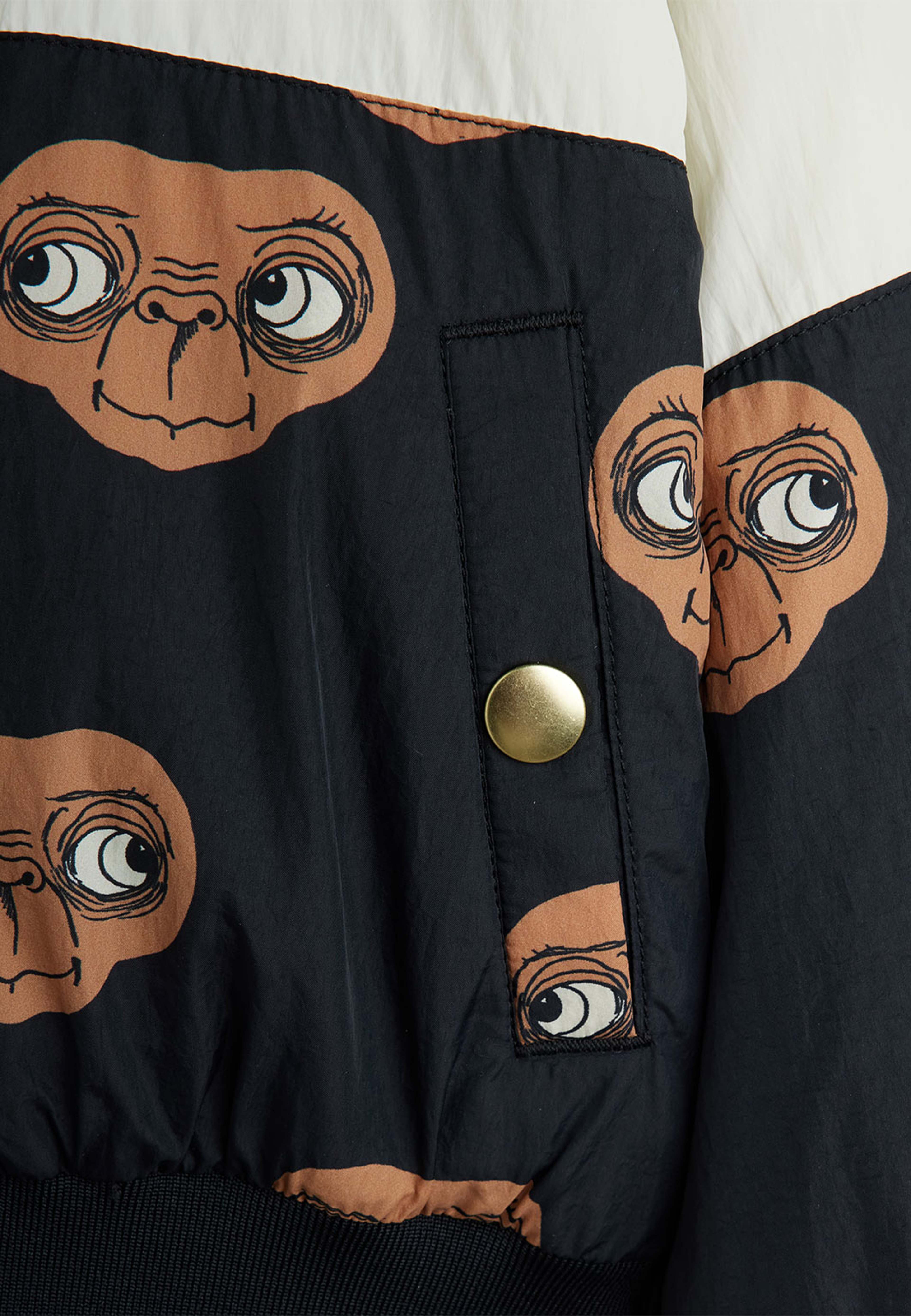 E.T. baseball jacket, från Mini Rodini, i färgen Green. Klicka för att öppna bilden i stort format