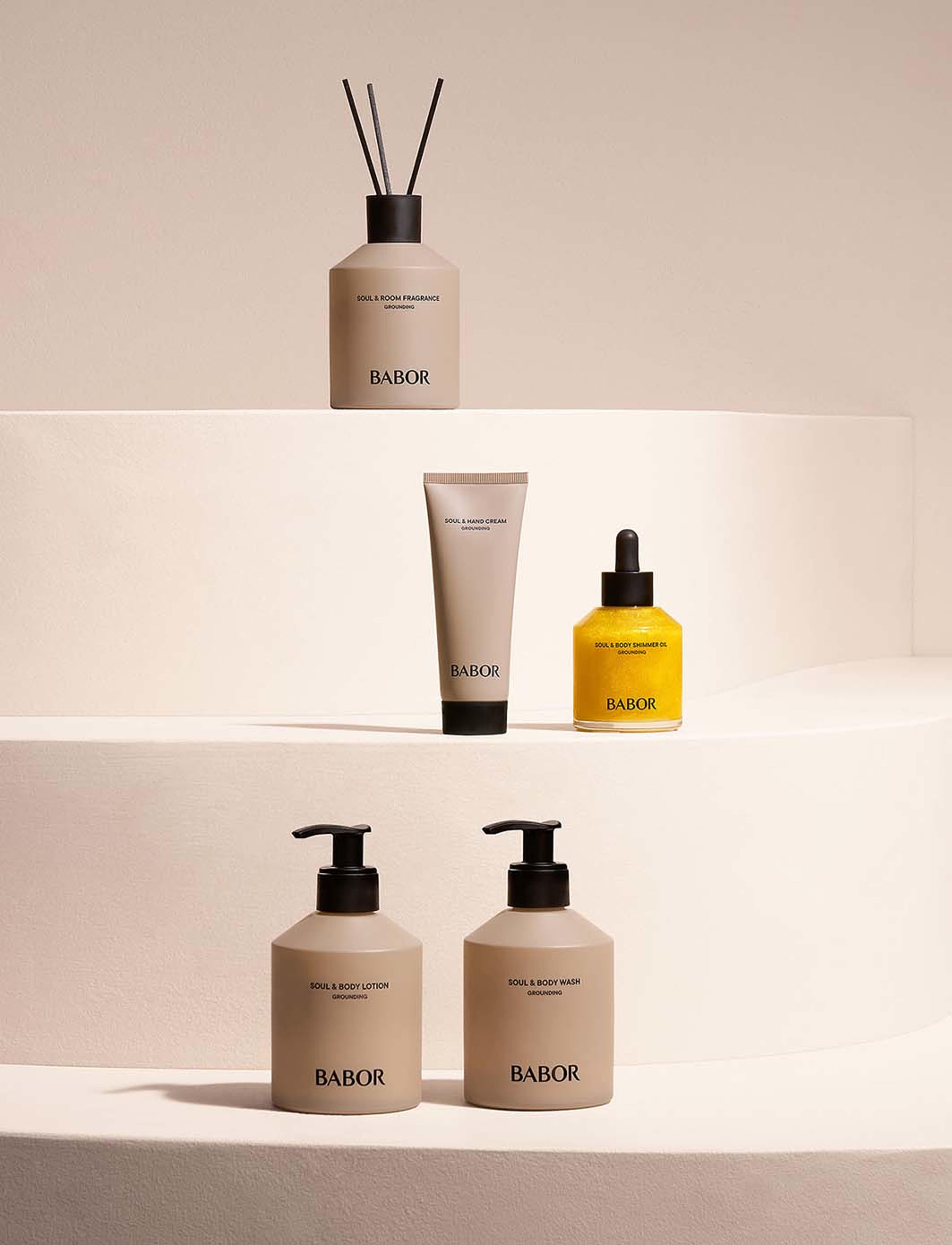 Soul & Body Wash Grounding, från BABOR. Klicka för att öppna bilden i stort format