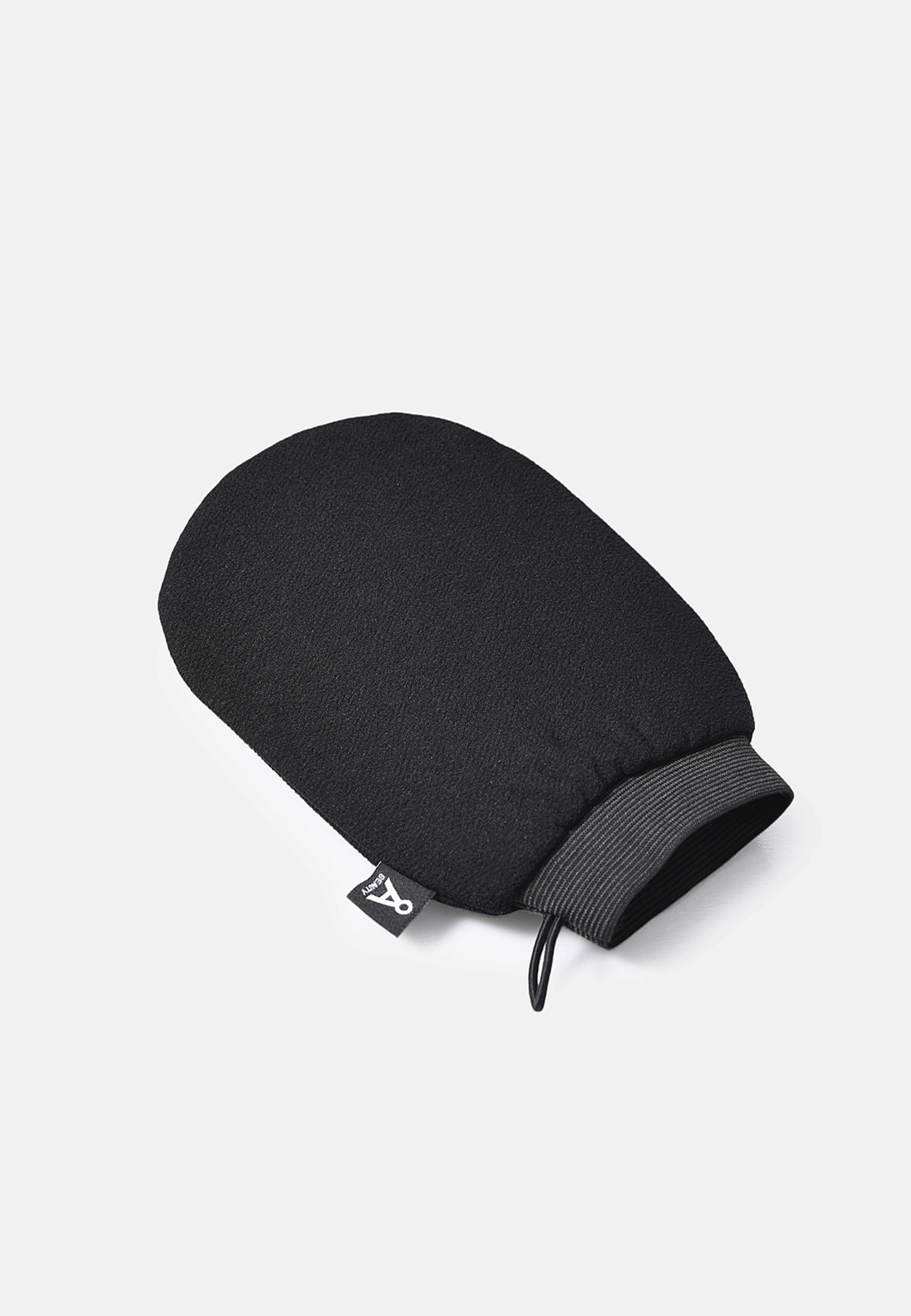 Exfoliating Tan Prep Mitt, från Å BEAUTY. Klicka för att öppna bilden i stort format