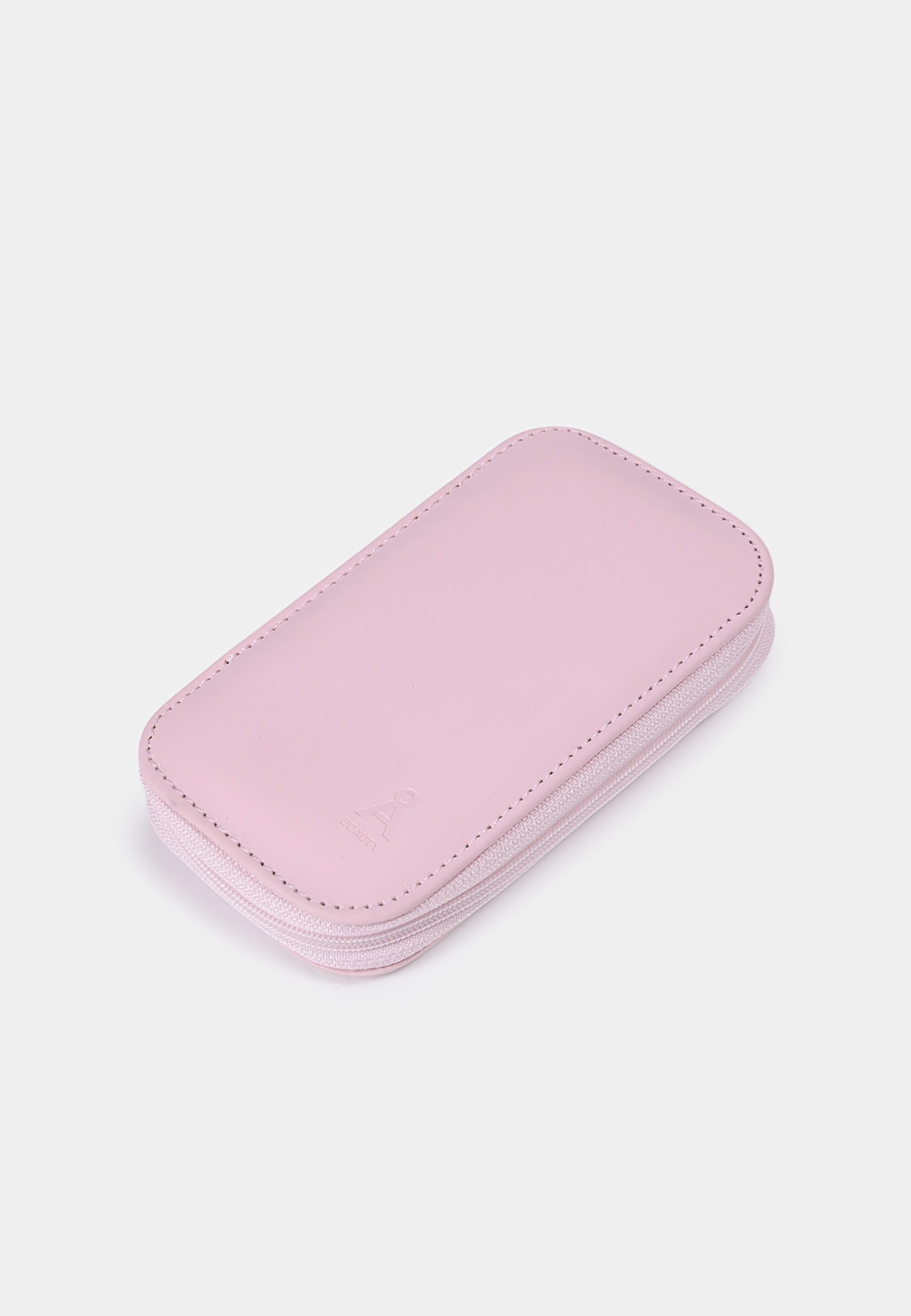 Brow Routine Set, från Å BEAUTY, i färgen Light Pink. Klicka för att öppna bilden i stort format