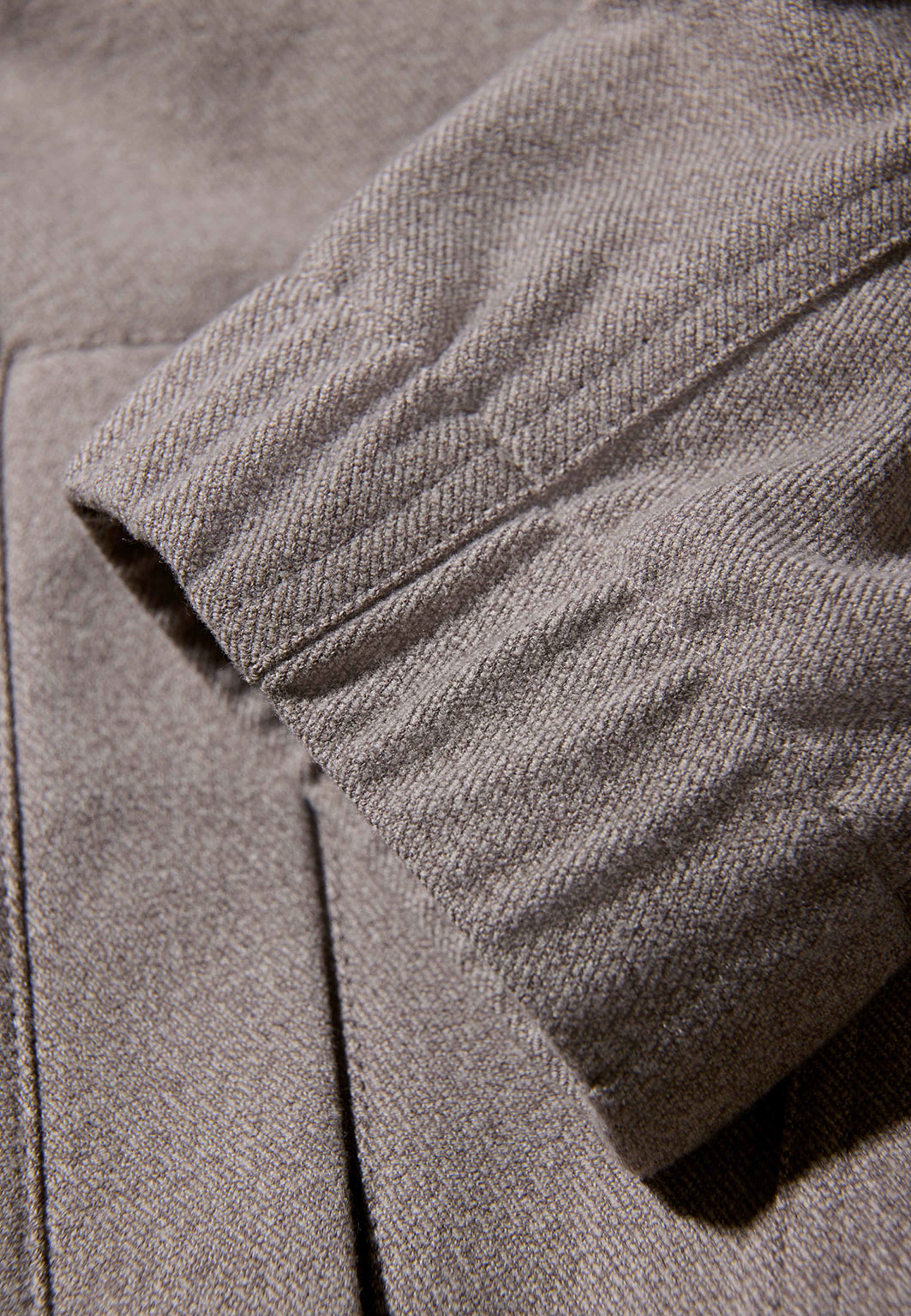 Superflex brushed mel zip-through Jacket, från Lindbergh, i färgen Stone Mel. Klicka för att öppna bilden i stort format
