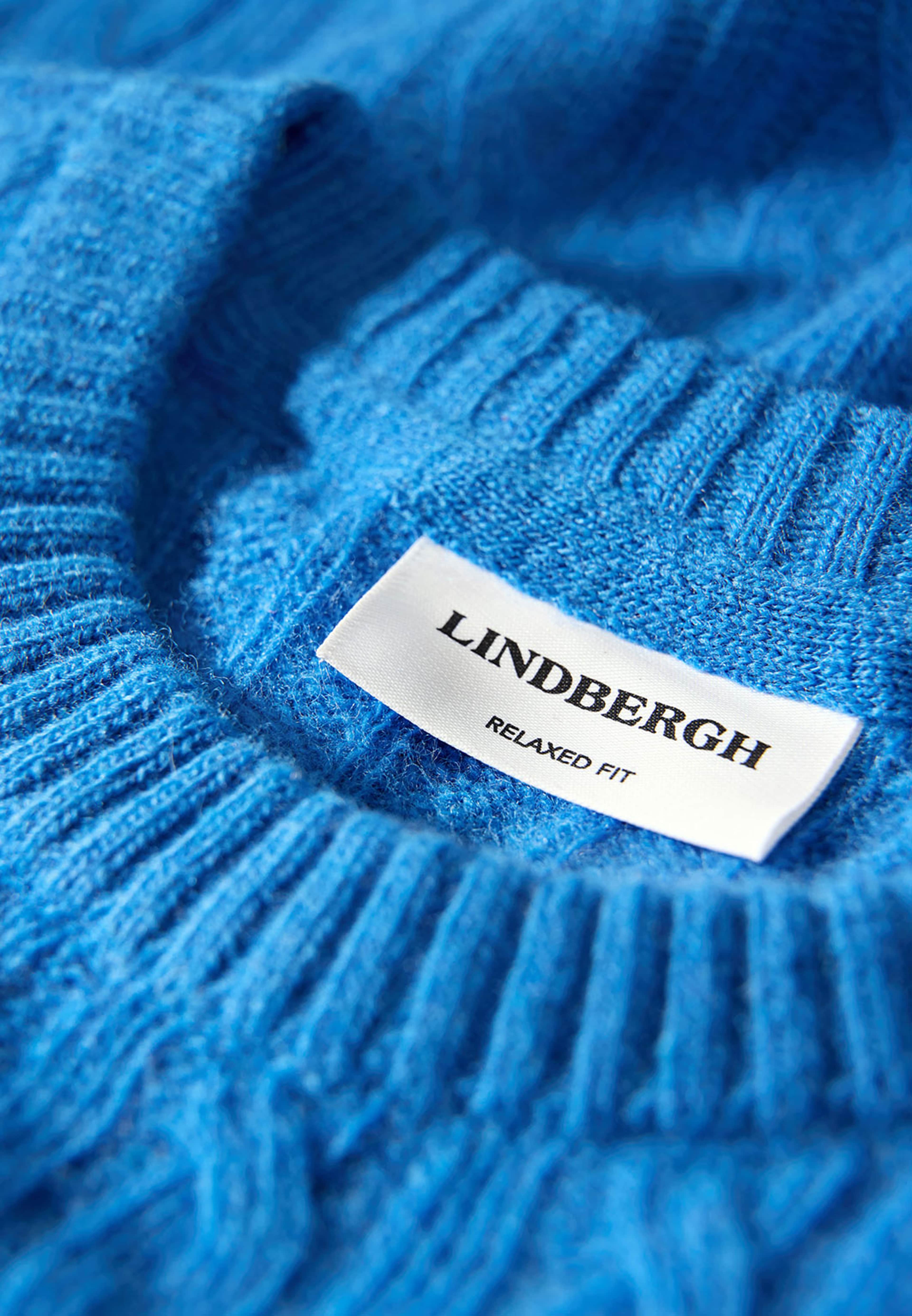 Lindbergh Lambswool raglan Knit, från Lindbergh, i färgen Bright Blue Mel. Klicka för att öppna bilden i stort format