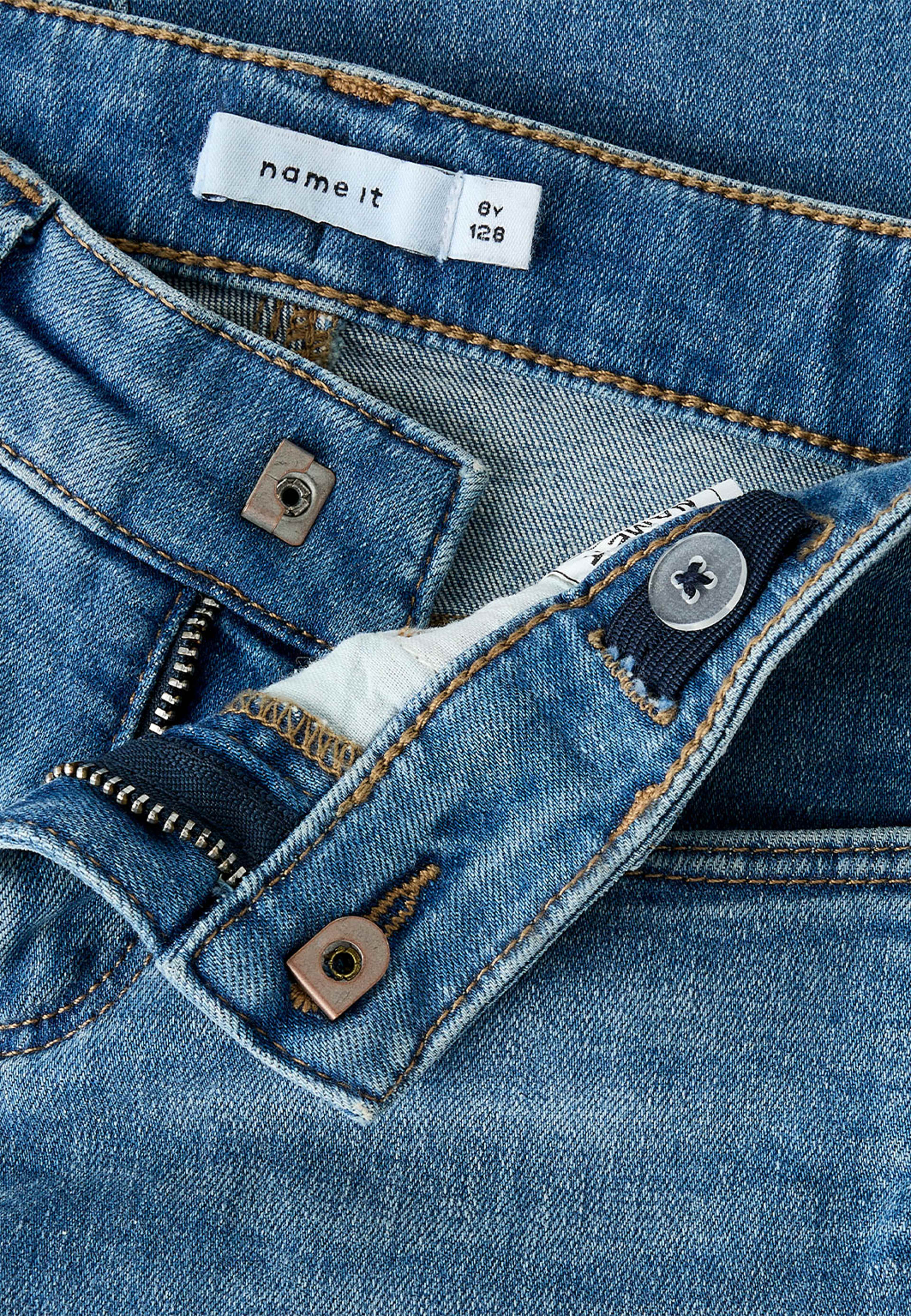 NKFPOLLY LW BOOT JEANS 2340-FR T, från Name It, i färgen Medium Blue Denim. Klicka för att öppna bilden i stort format