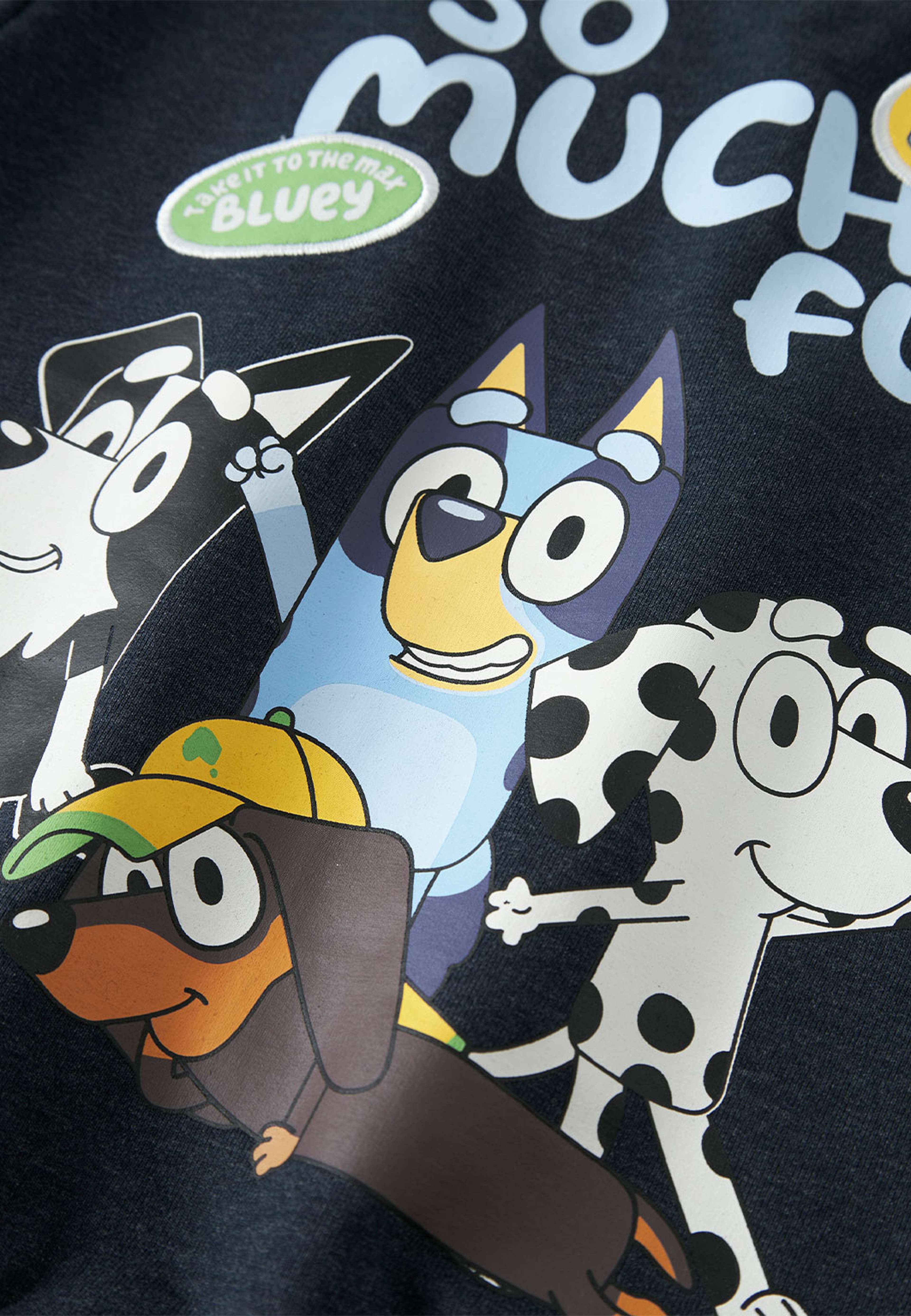 NMMJARED BLUEY NREG SWEAT UNB SKY, från Name It, i färgen Navy Blazer Melange. Klicka för att öppna bilden i stort format