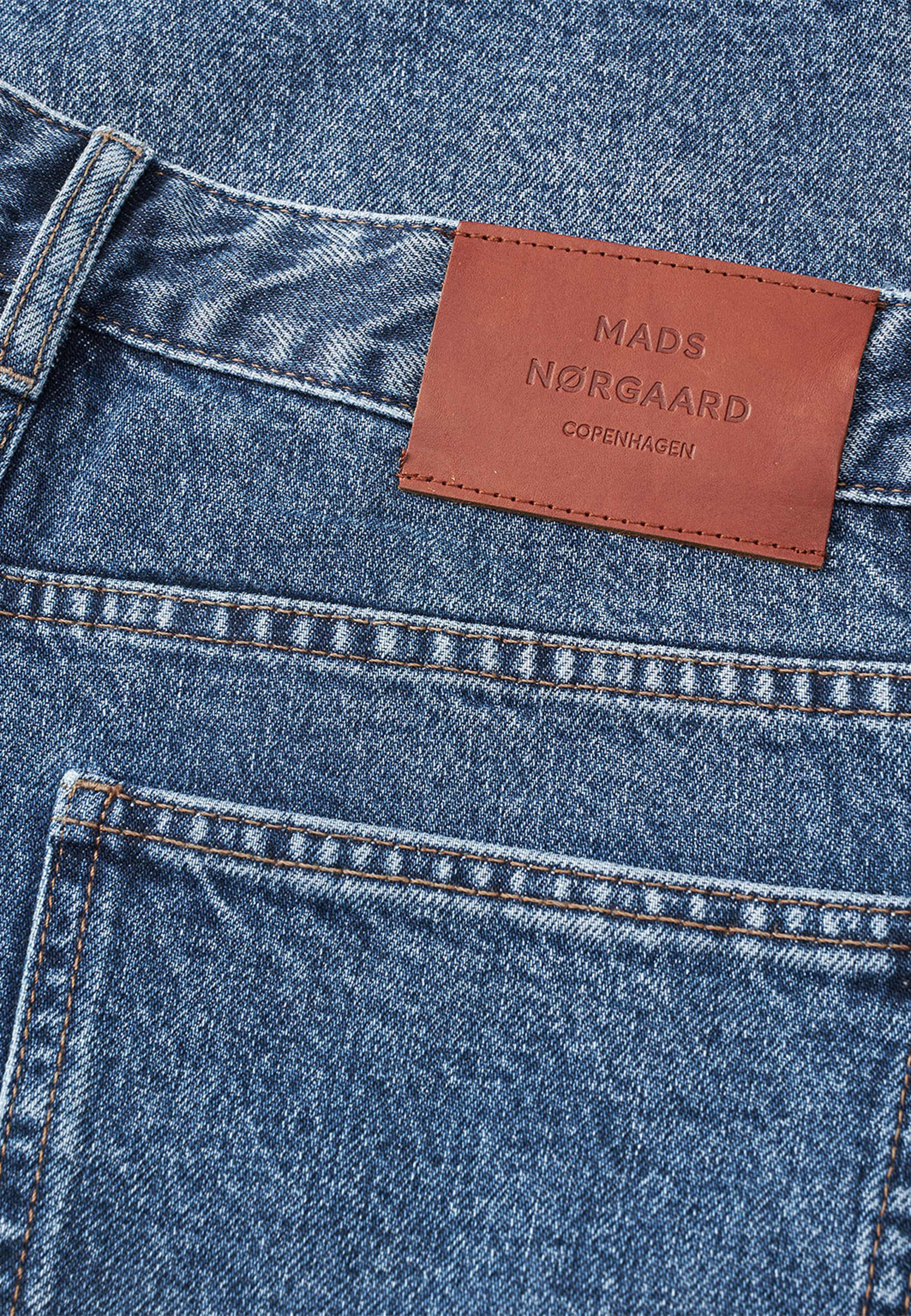 Arizona Denim Coen Shorts, från Mads Nørgaard, i färgen Mid Blue Stone Wash. Klicka för att öppna bilden i stort format