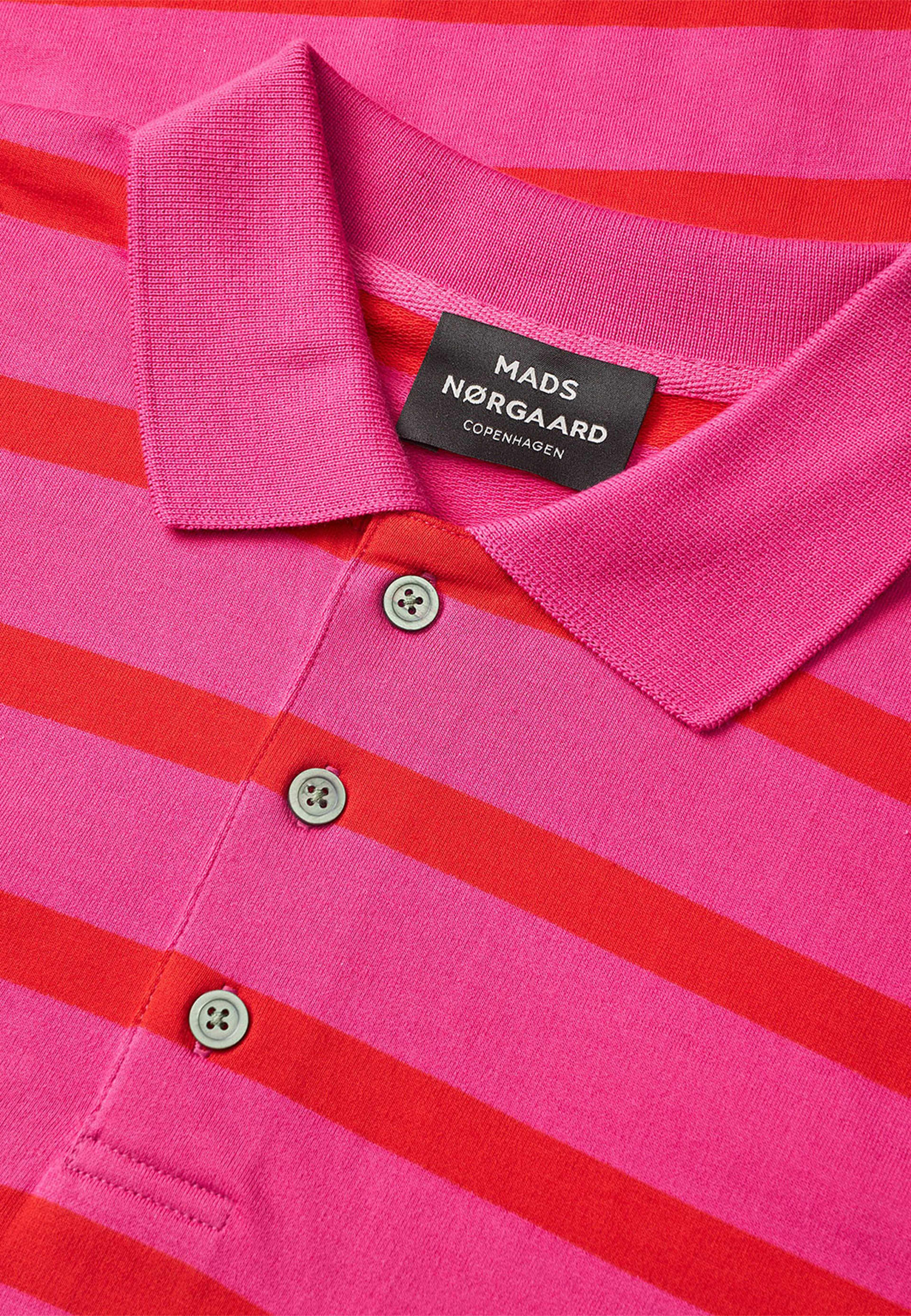 Light Terry Polo ST Tee, från Mads Nørgaard, i färgen Rasp Rose/Fiery Red St. Klicka för att öppna bilden i stort format