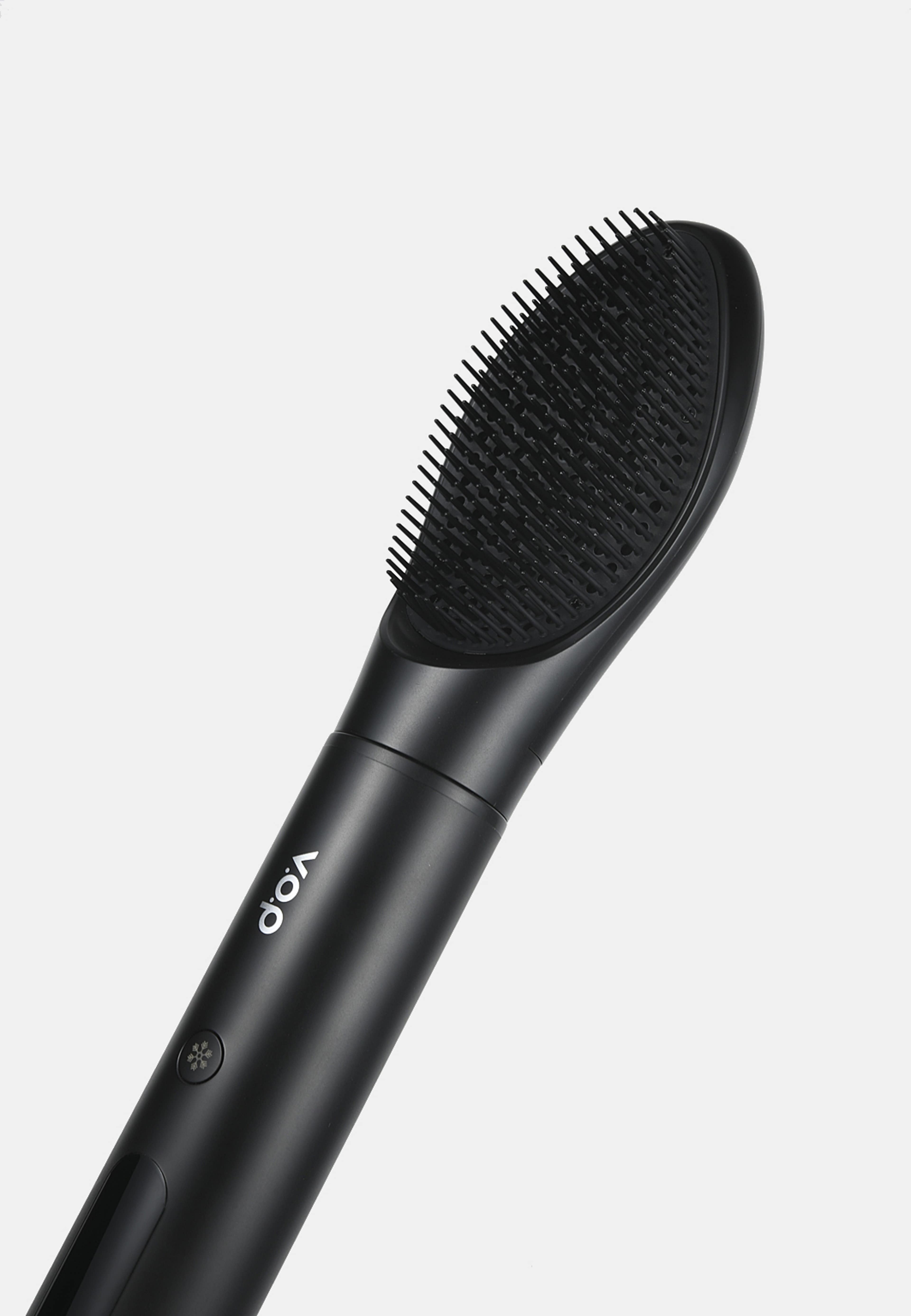 Multi-styler & Hair Dryer, från V.O.P, i färgen Black. Klicka för att öppna bilden i stort format
