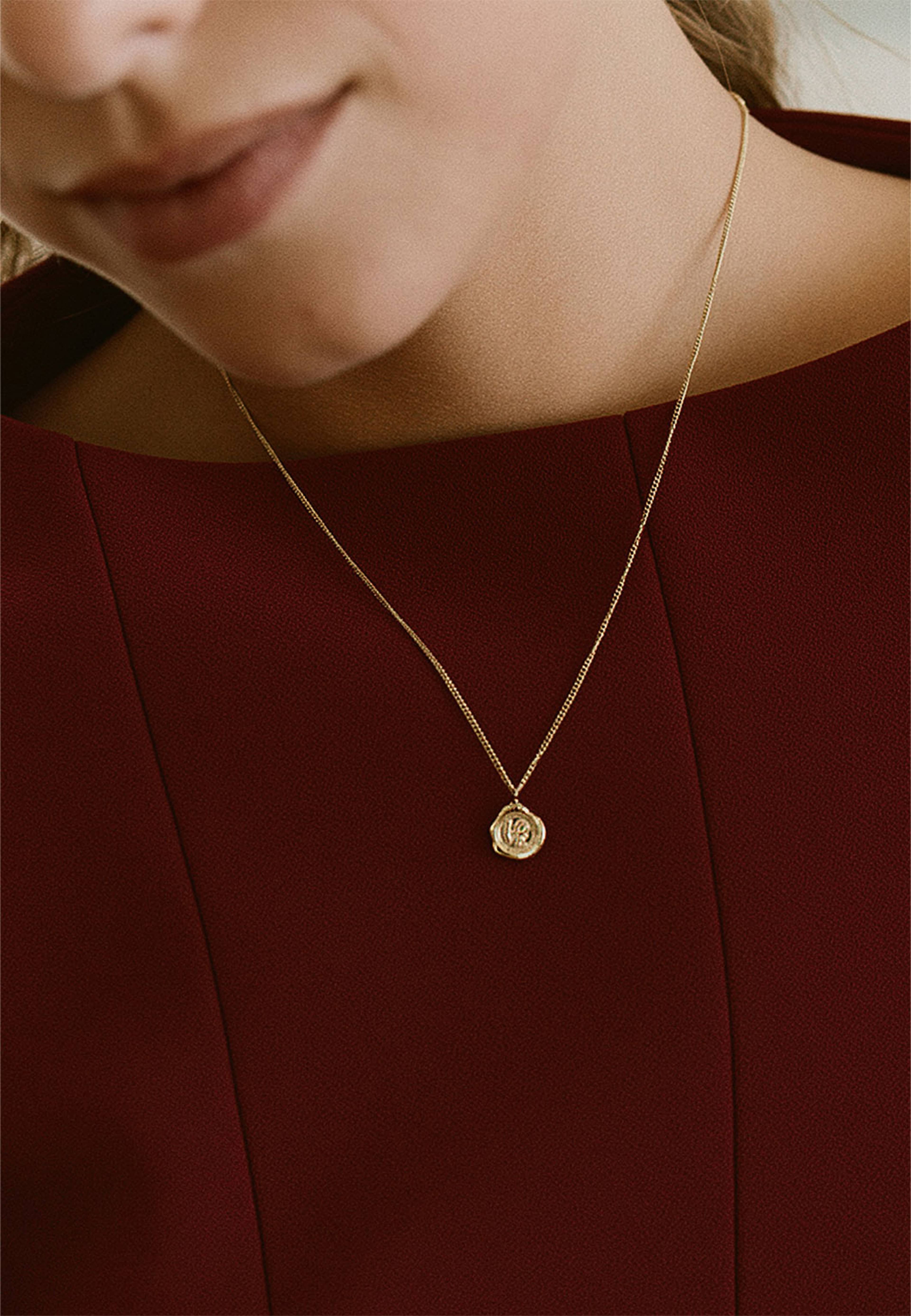 Holly Necklace S Gold, från Edblad, i färgen Gold. Klicka för att öppna bilden i stort format