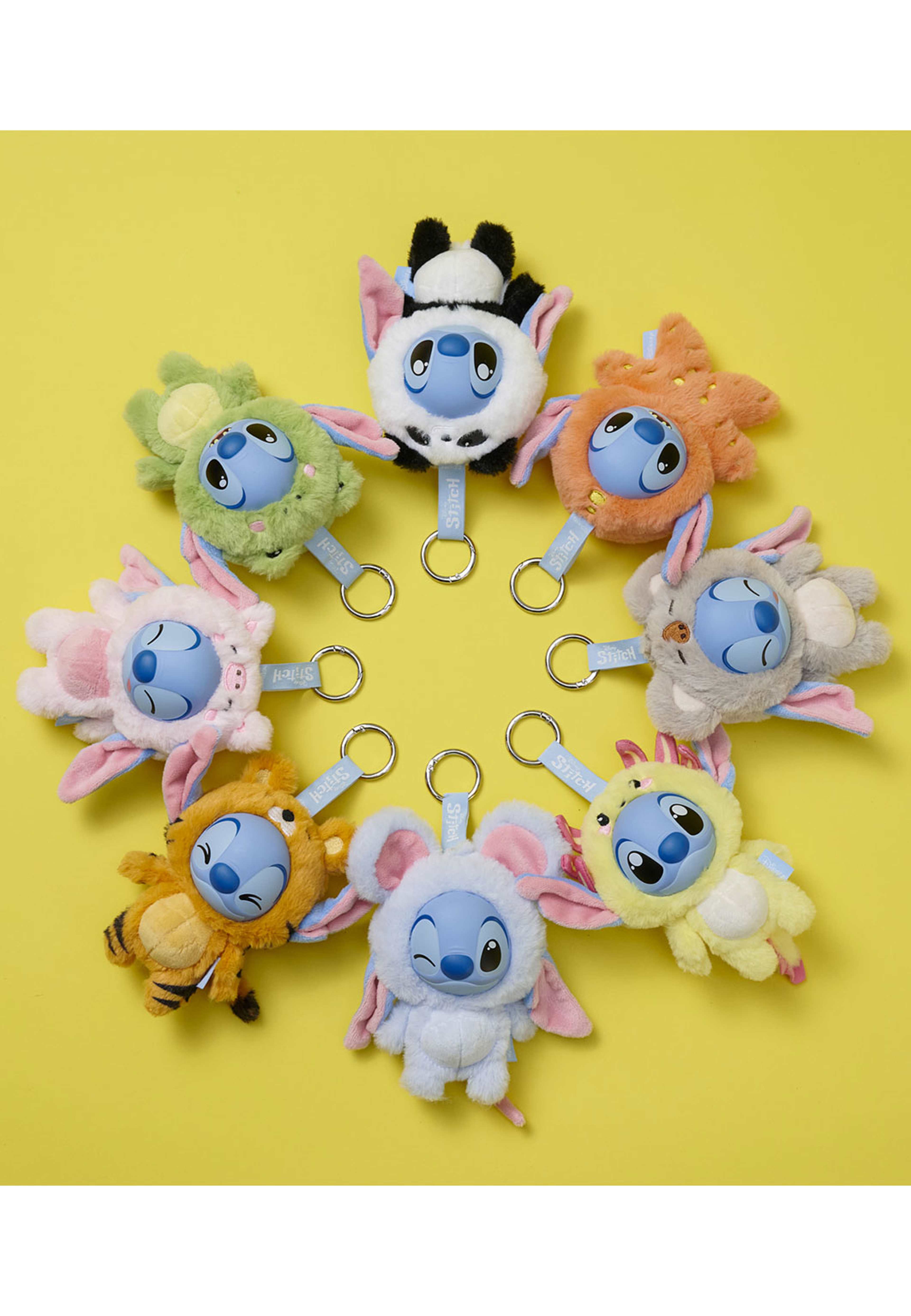 Disney YuYus Stitch nyckelring Blindbox, 12 cm, från Disney, i färgen Multicolor. Klicka för att öppna bilden i stort format