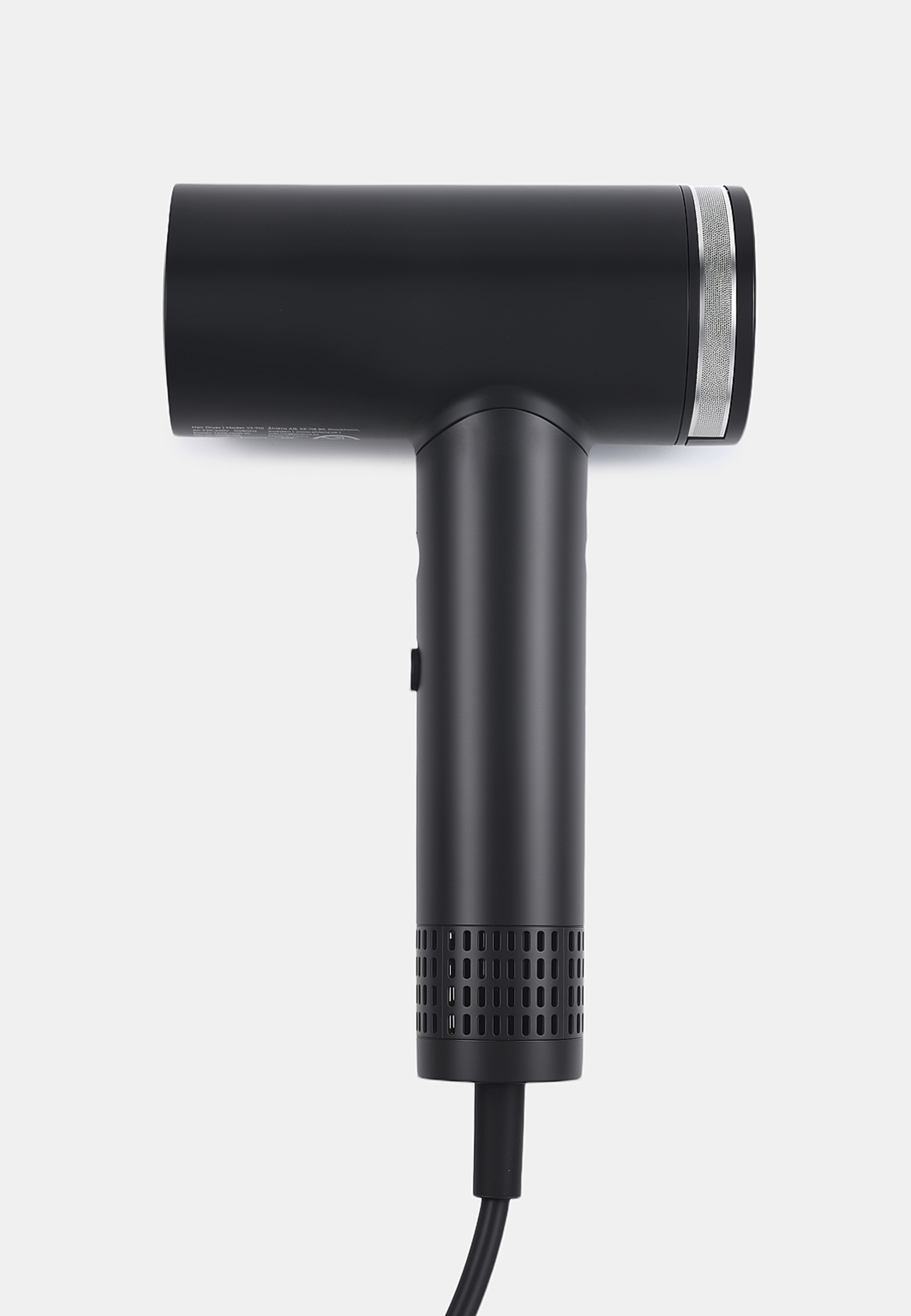 High Speed Hair Dryer, från v.o.p, i färgen Black. Klicka för att öppna bilden i stort format