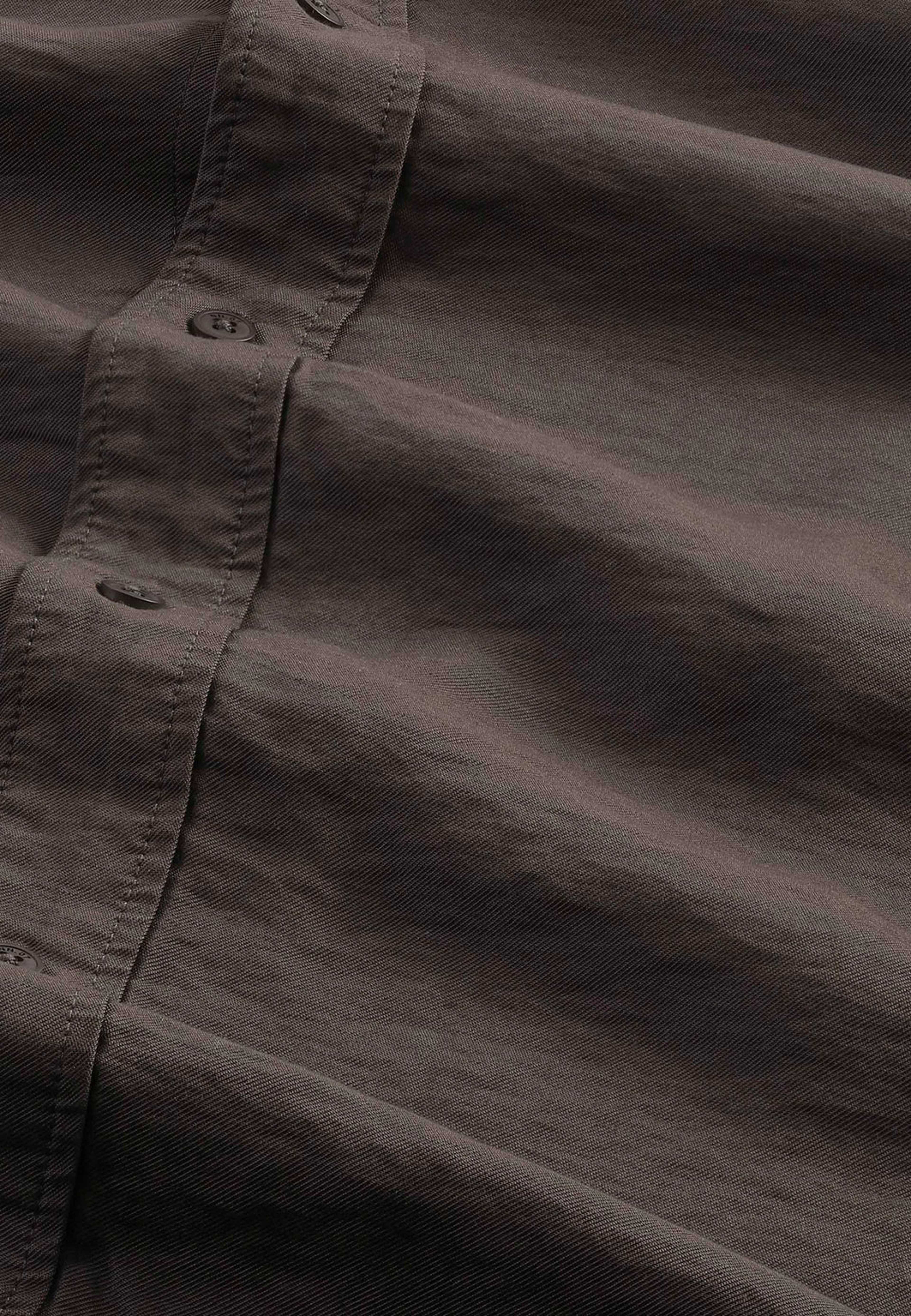 Colby 5027, från NN07, i färgen Dusky Port. Klicka för att öppna bilden i stort format