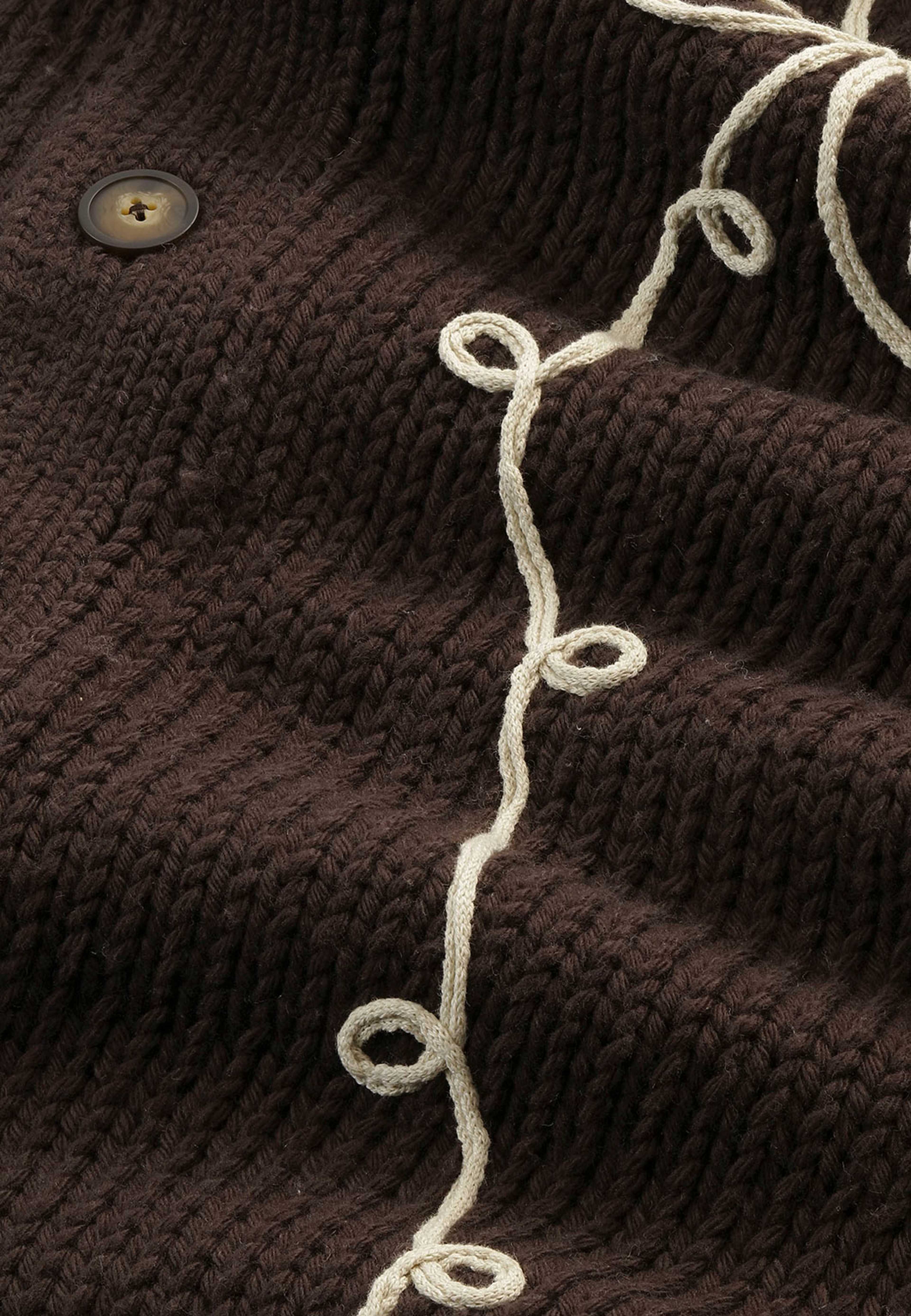 Mika flower 6620, från NN07, i färgen Dusky Port. Klicka för att öppna bilden i stort format