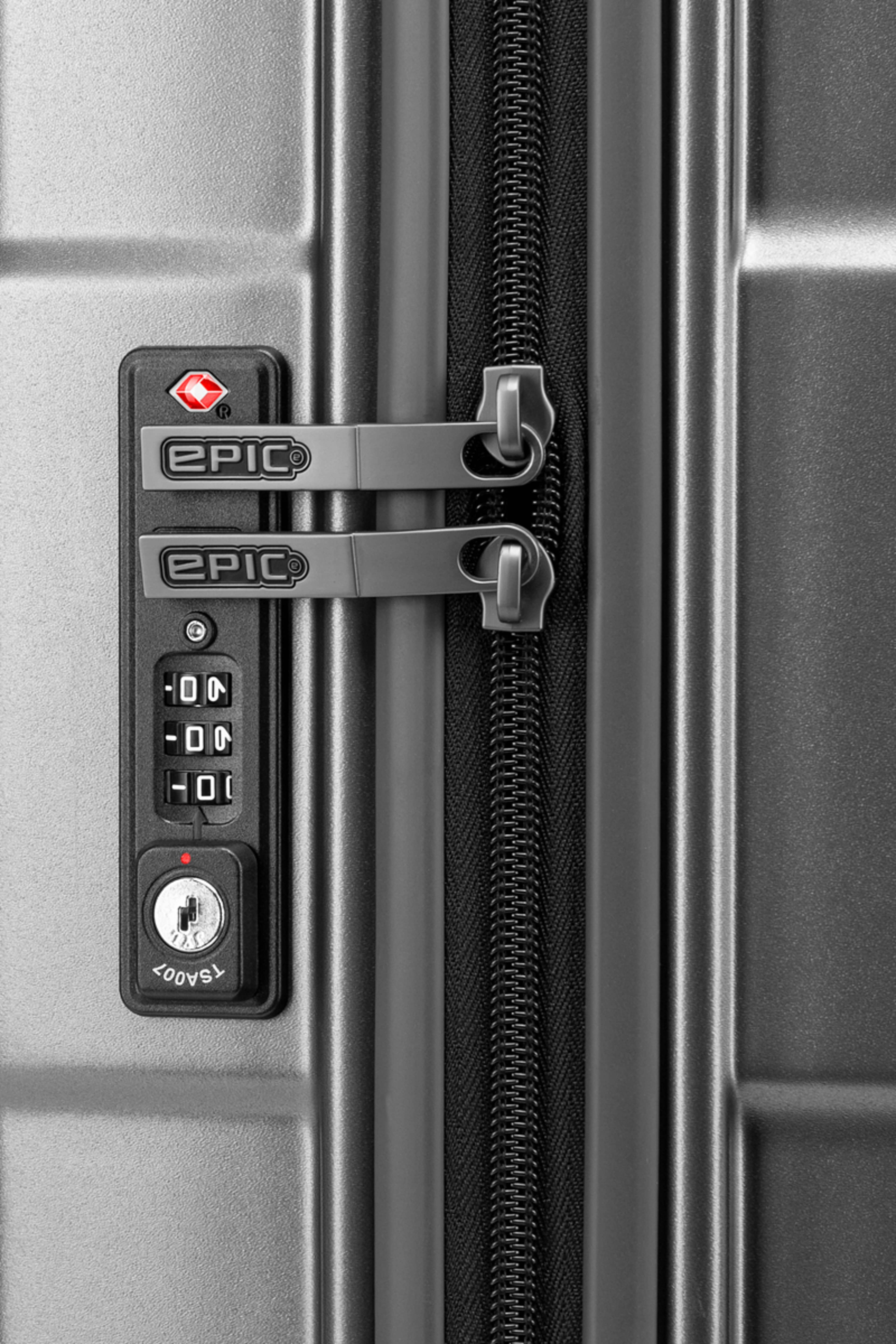 Crate Trunks Kabinväska 55cm StealthGREY, från Epic, i färgen Stealthgrey. Klicka för att öppna bilden i stort format