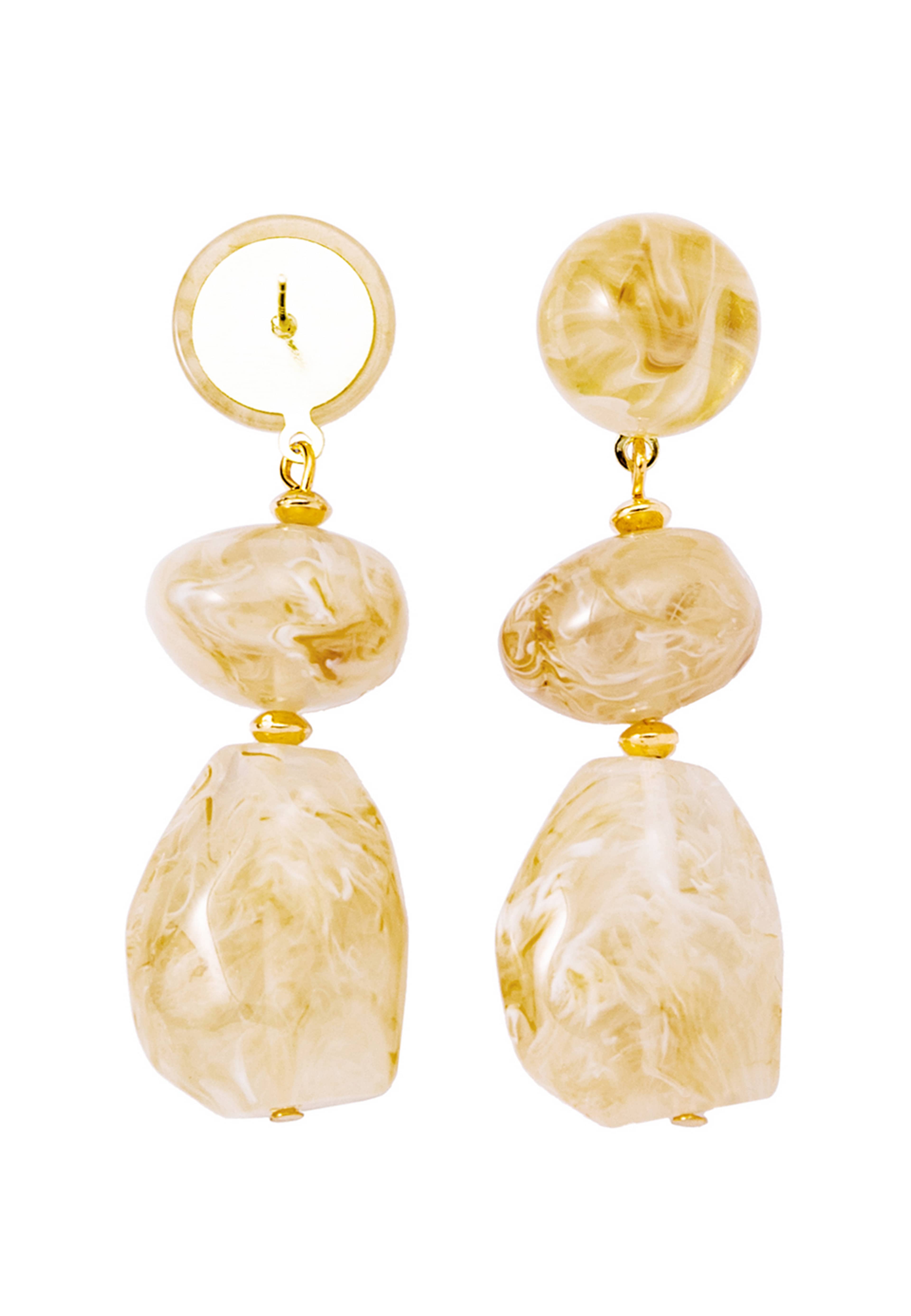 Örhängen LUNA, från Appear, i färgen Cream. Klicka för att öppna bilden i stort format