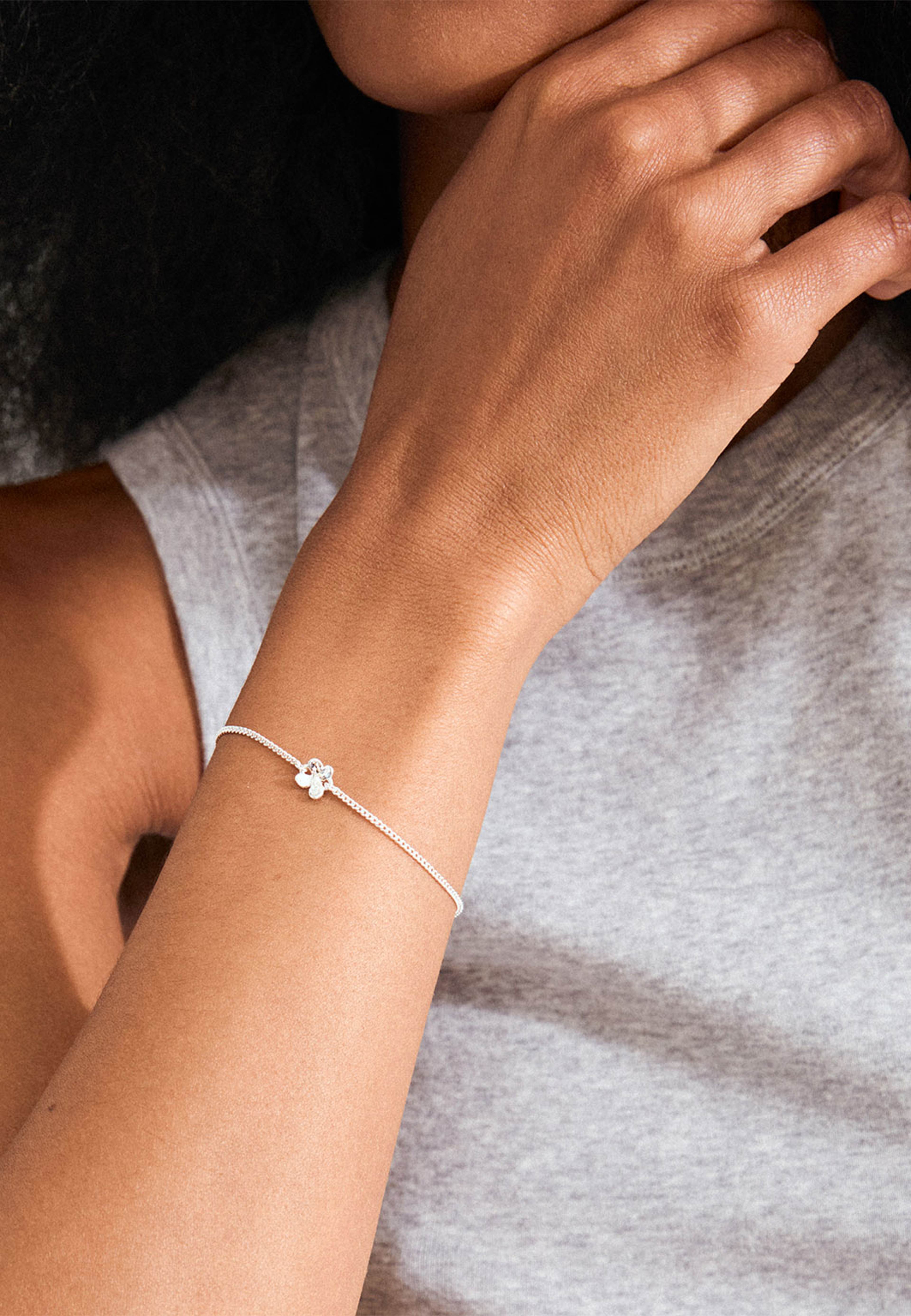 AJANI bracelet silver-plated, från Pilgrim, i färgen Silver Plated. Klicka för att öppna bilden i stort format