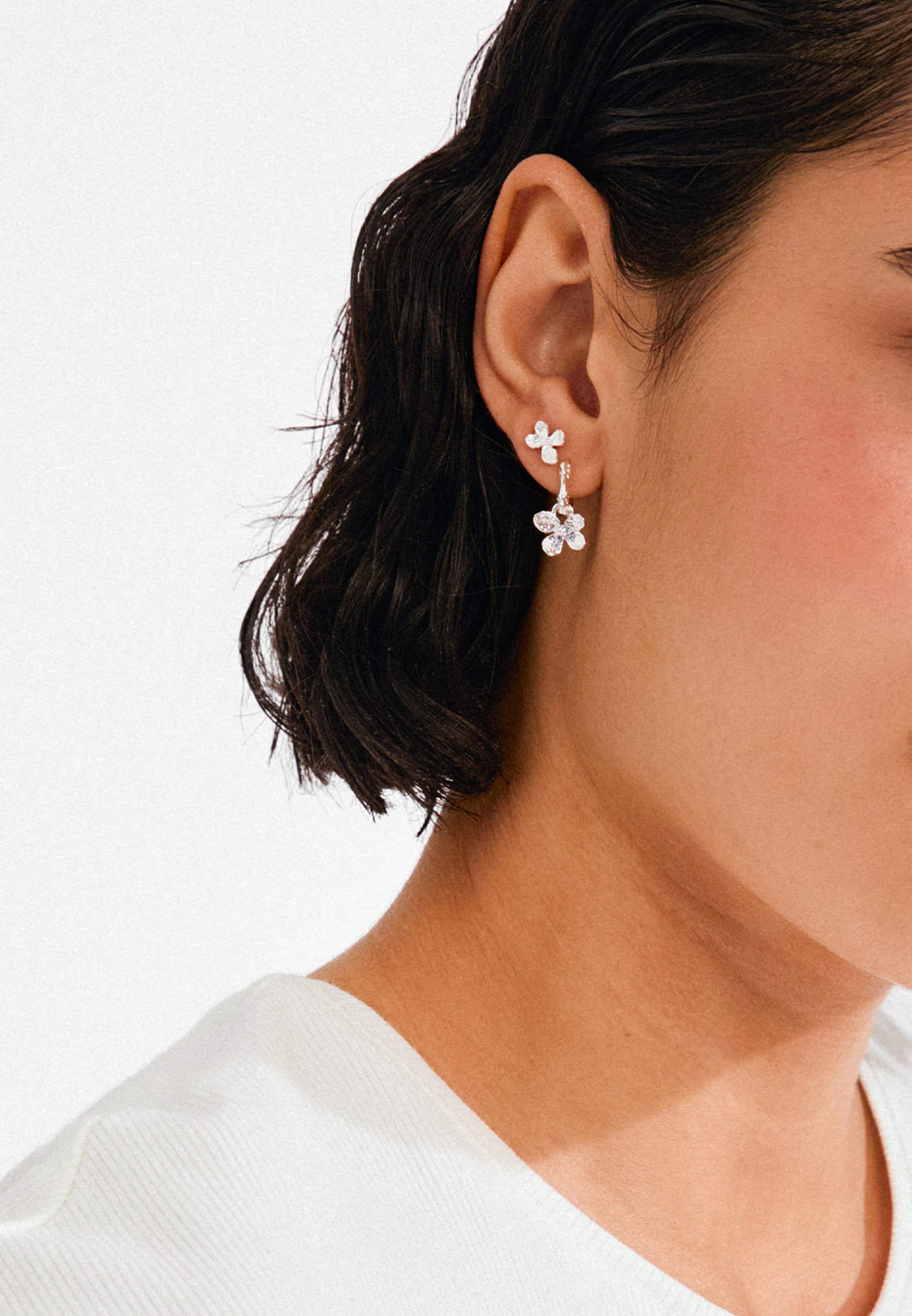 AJANI earrings 2-in-1 set, silver-plated, från Pilgrim, i färgen Silver Plated. Klicka för att öppna bilden i stort format