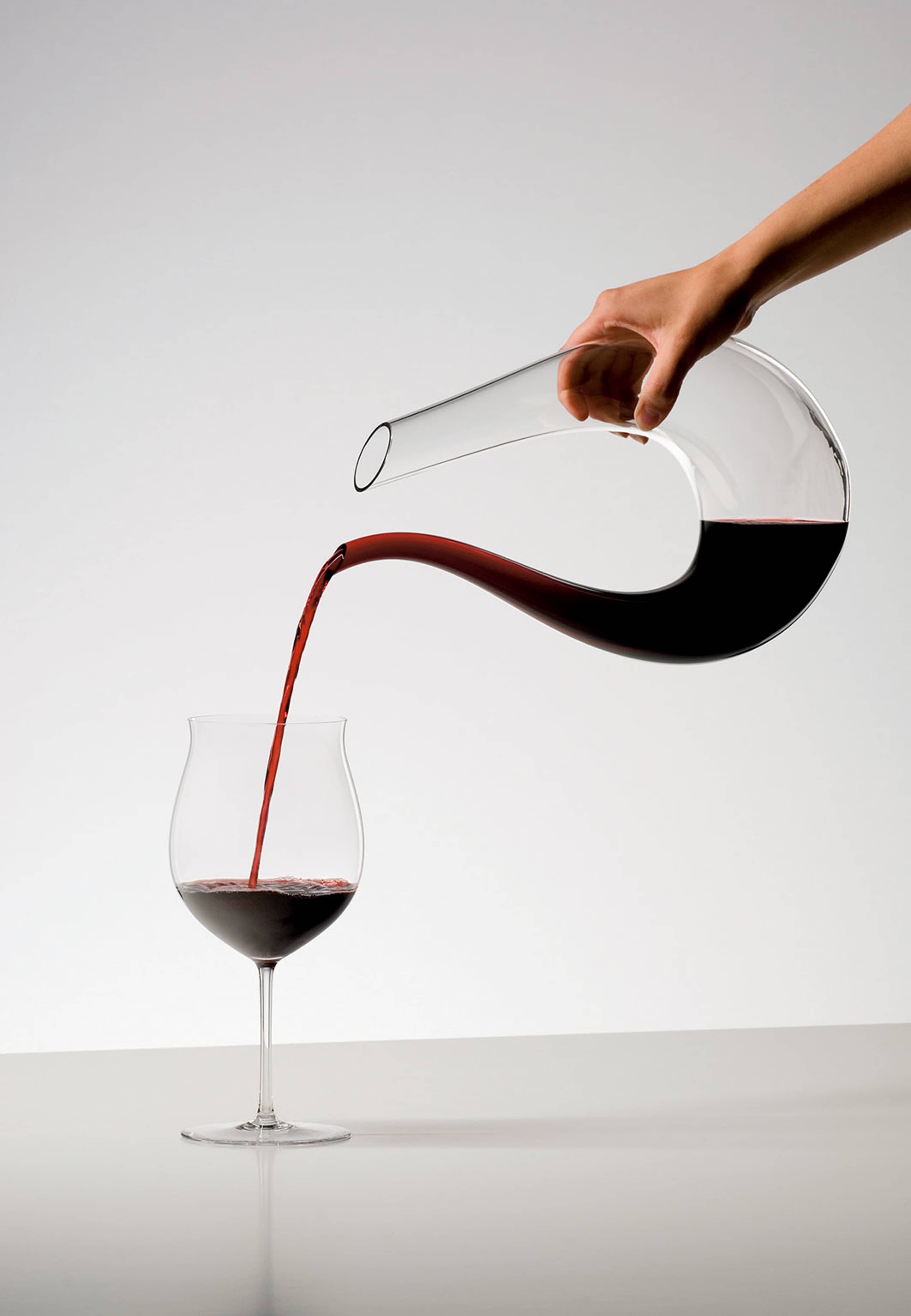 Karaff Amadeo, från Riedel, i färgen Transparent. Klicka för att öppna bilden i stort format