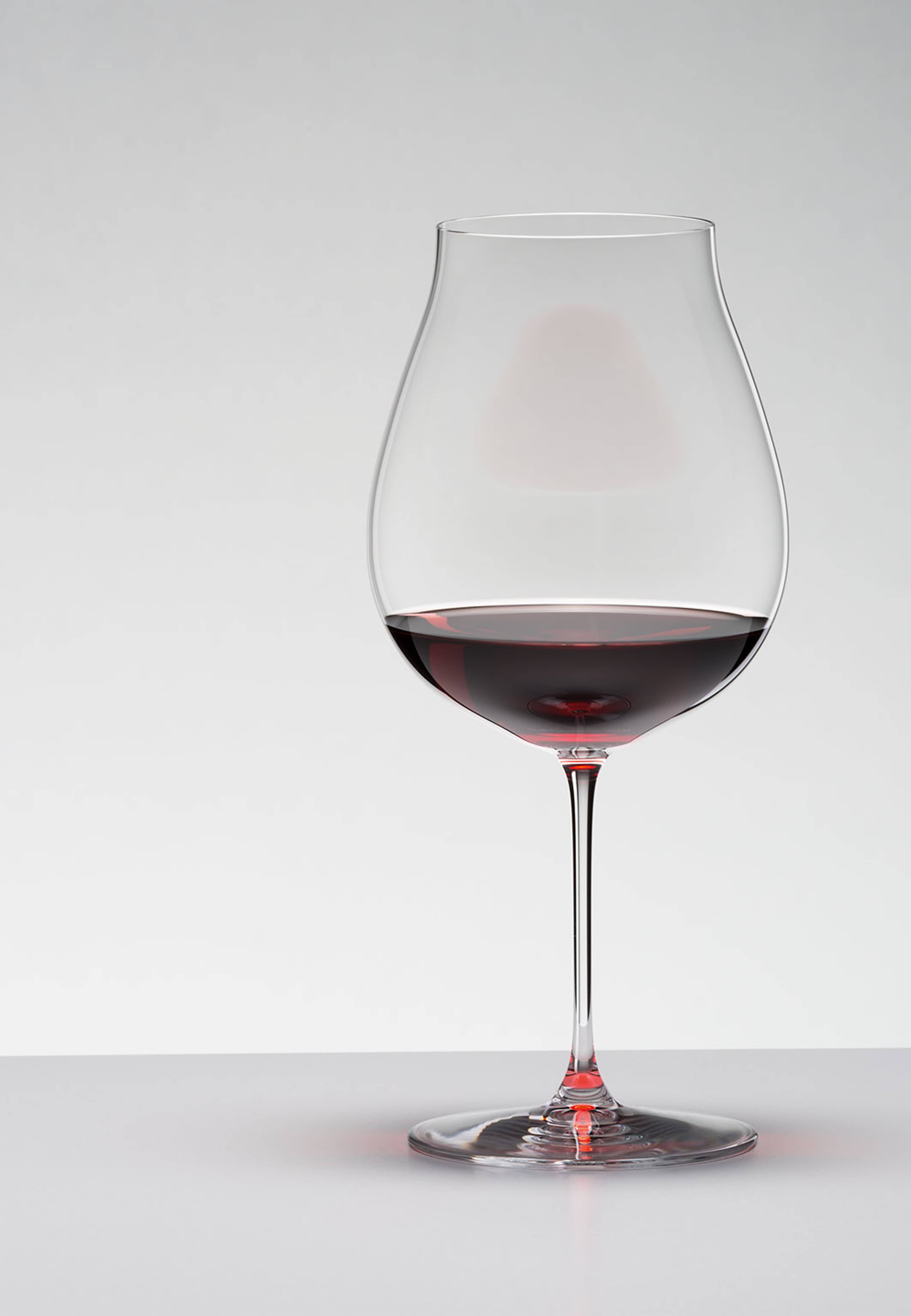 New World Pinot Noir, 2-pack, från Riedel, i färgen Transparent. Klicka för att öppna bilden i stort format