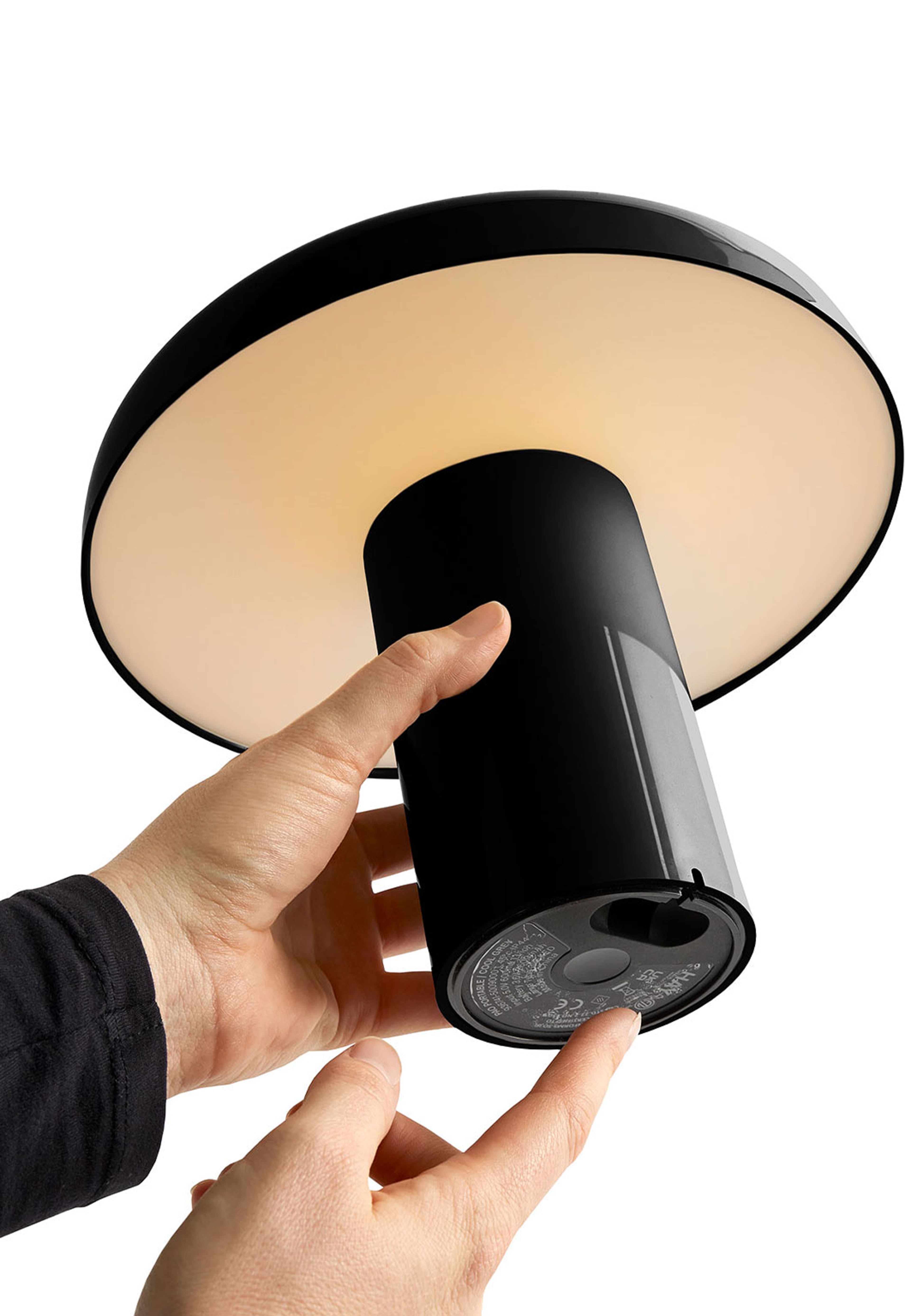 HAY Portable Lamp Pao Portable, från HAY, i färgen Soft Black. Klicka för att öppna bilden i stort format