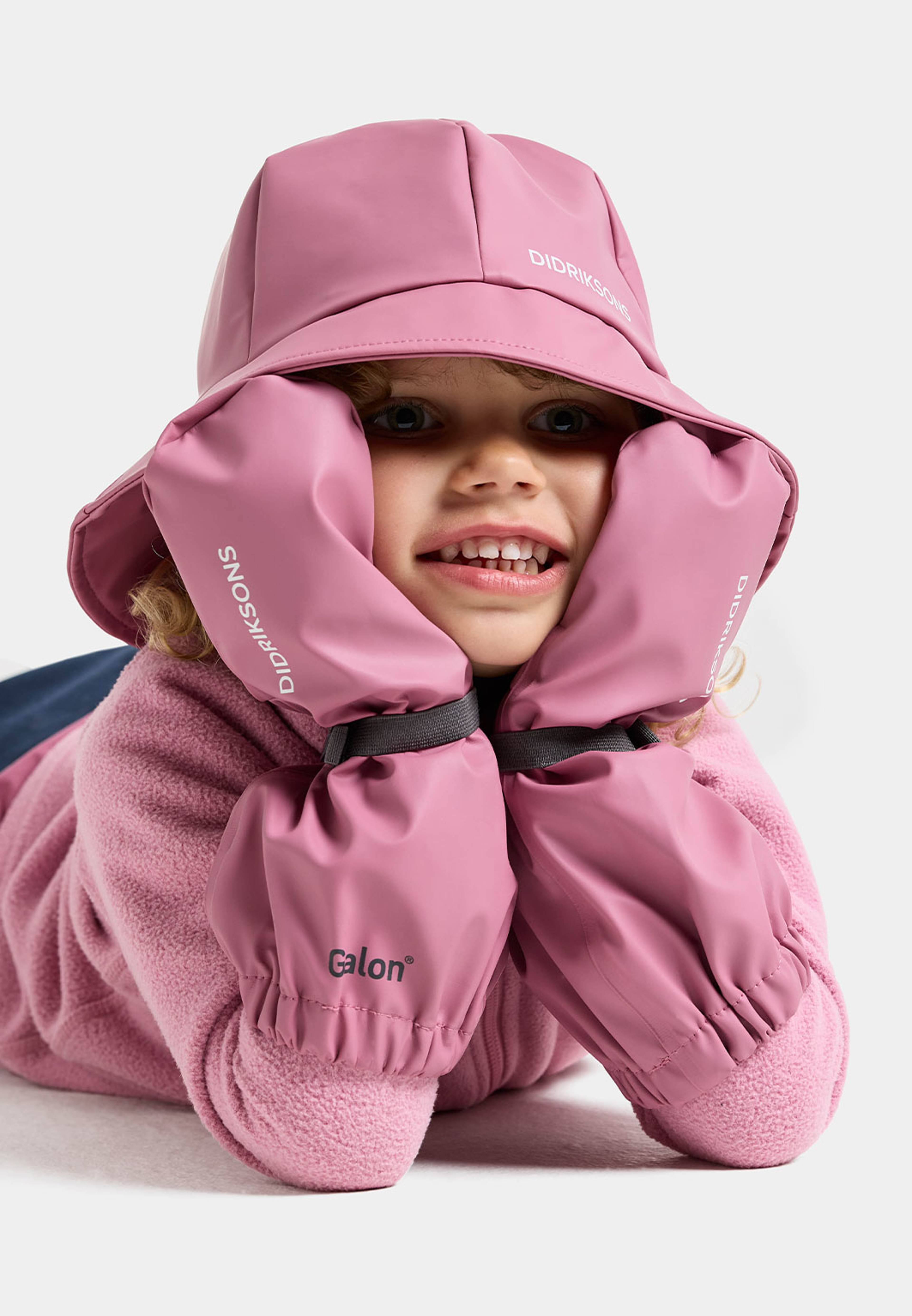 Pileglove Galon, från Didriksons, i färgen Heather Pink. Klicka för att öppna bilden i stort format