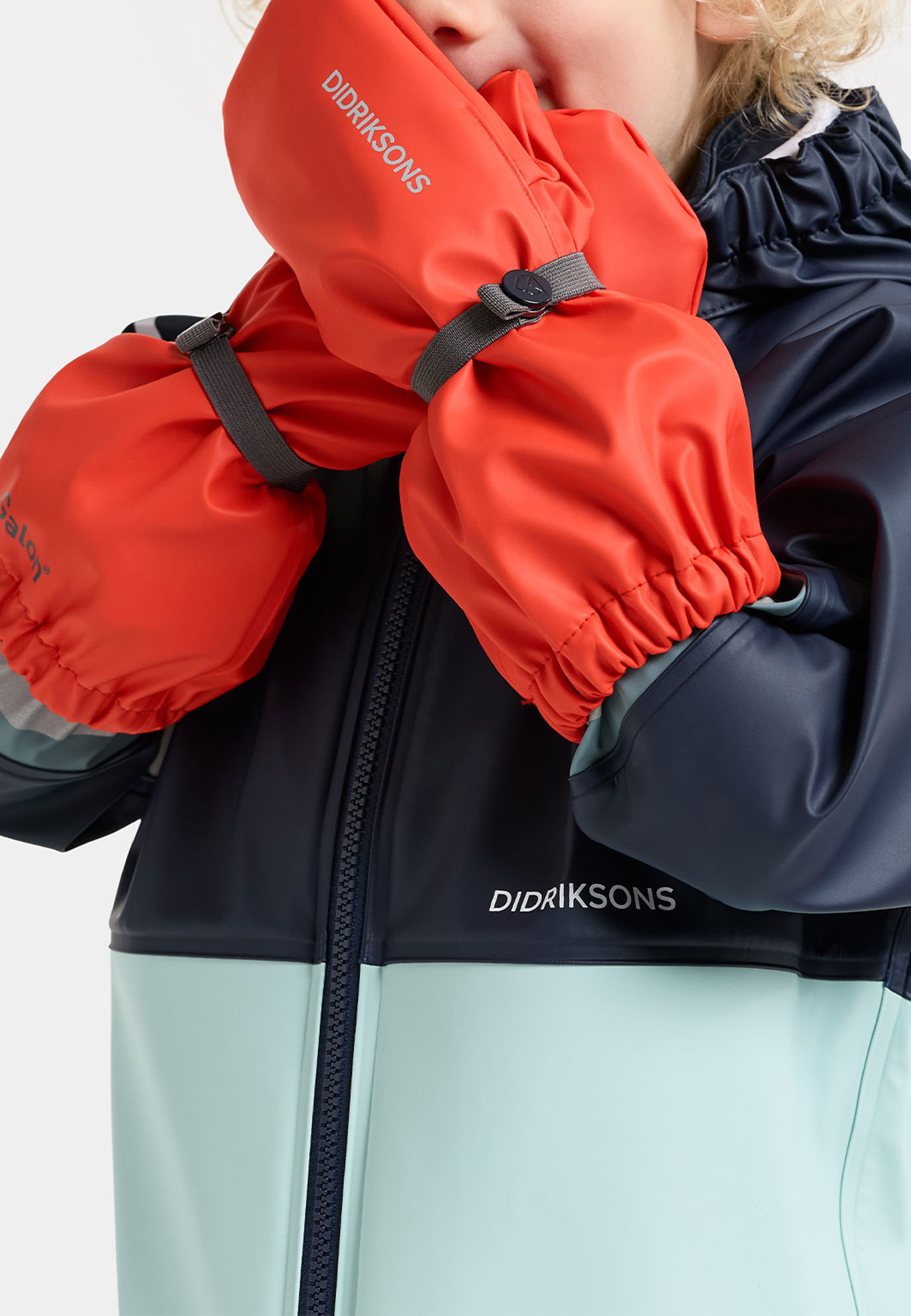 Pileglove Galon, från Didriksons, i färgen Paprika. Klicka för att öppna bilden i stort format