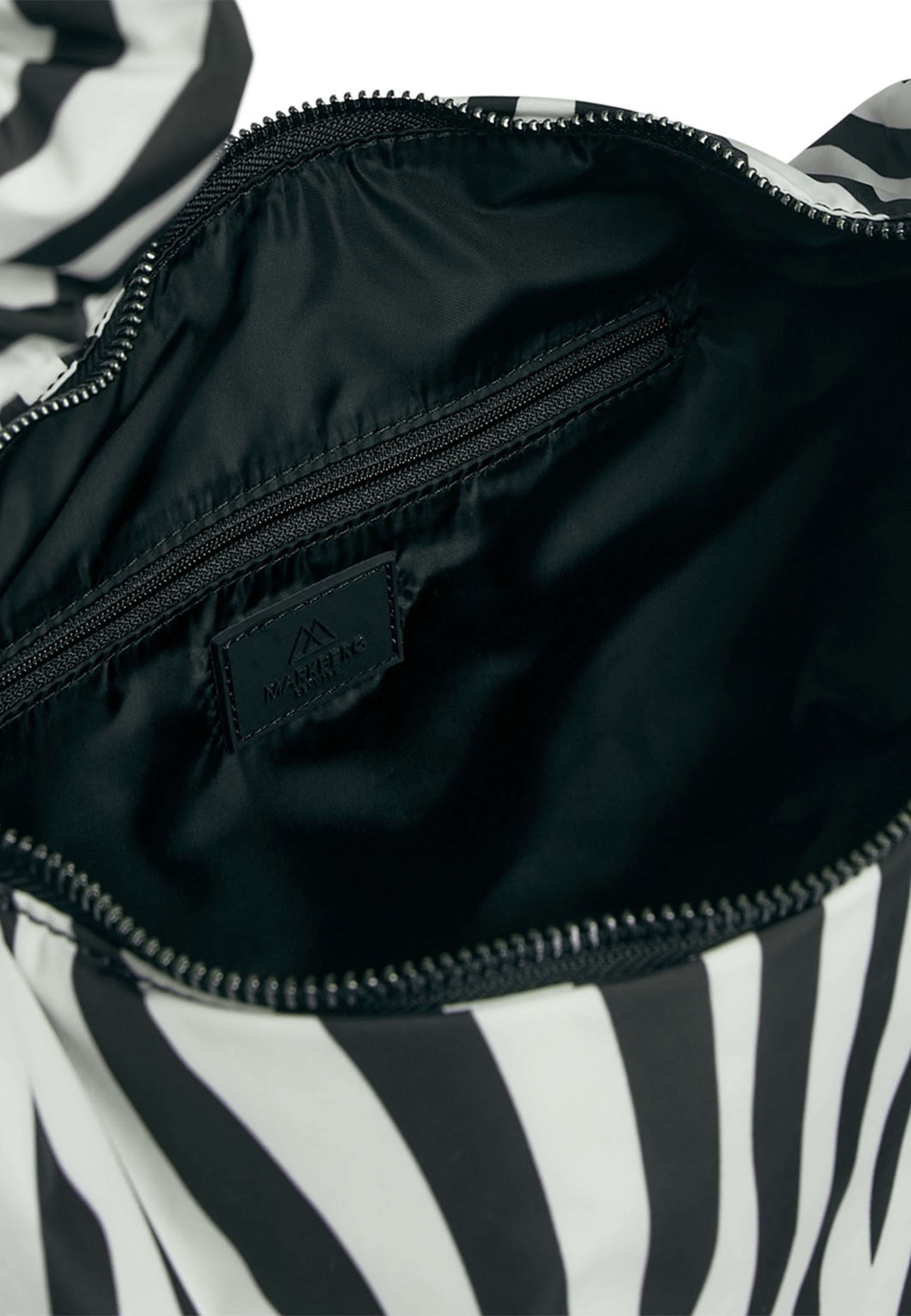 Ground Bag Recycled, från Markberg, i färgen Zebra. Klicka för att öppna bilden i stort format