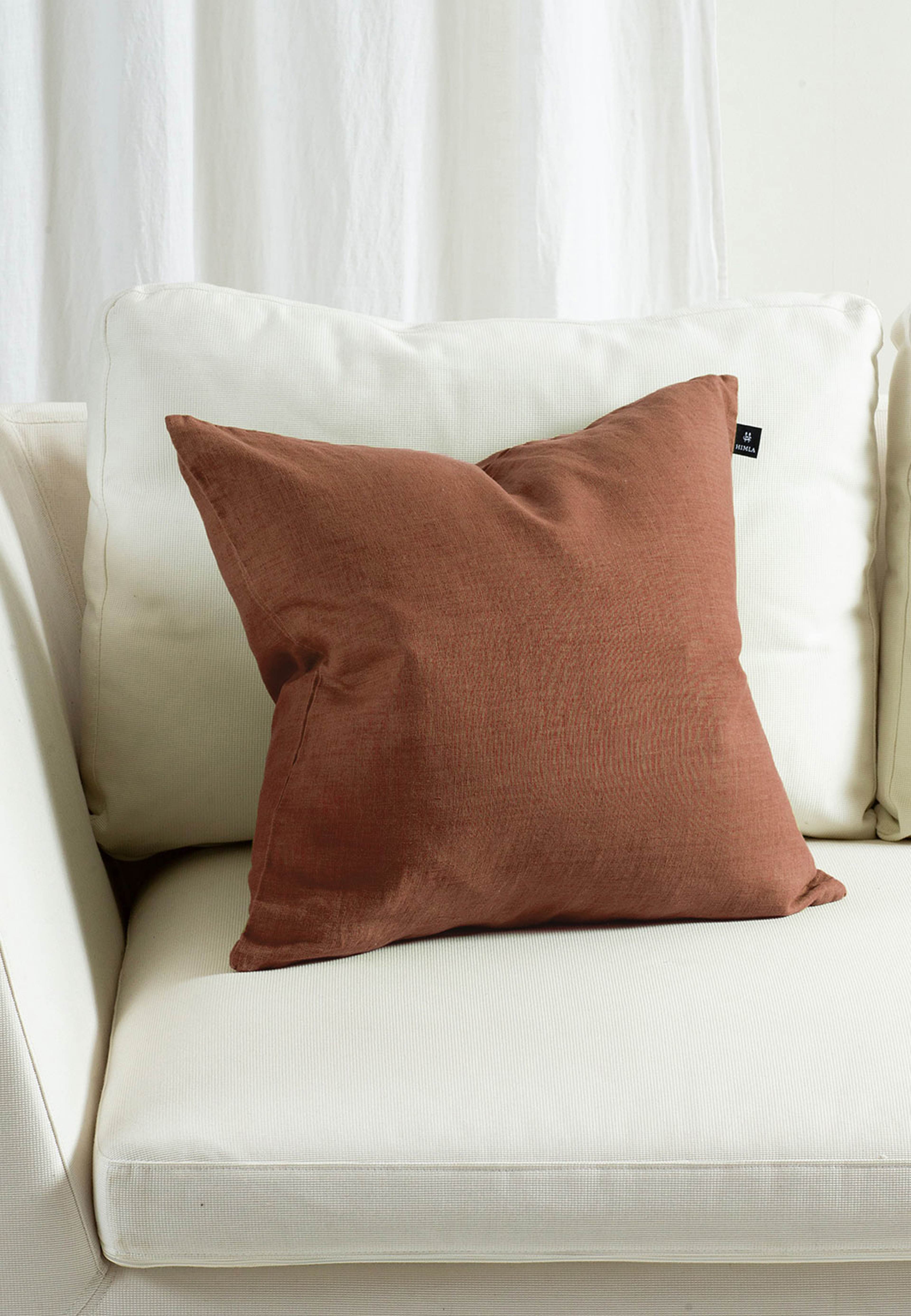 Sunshine Kuddfodral 50x50 cm, från Himla, i färgen Grounded. Klicka för att öppna bilden i stort format