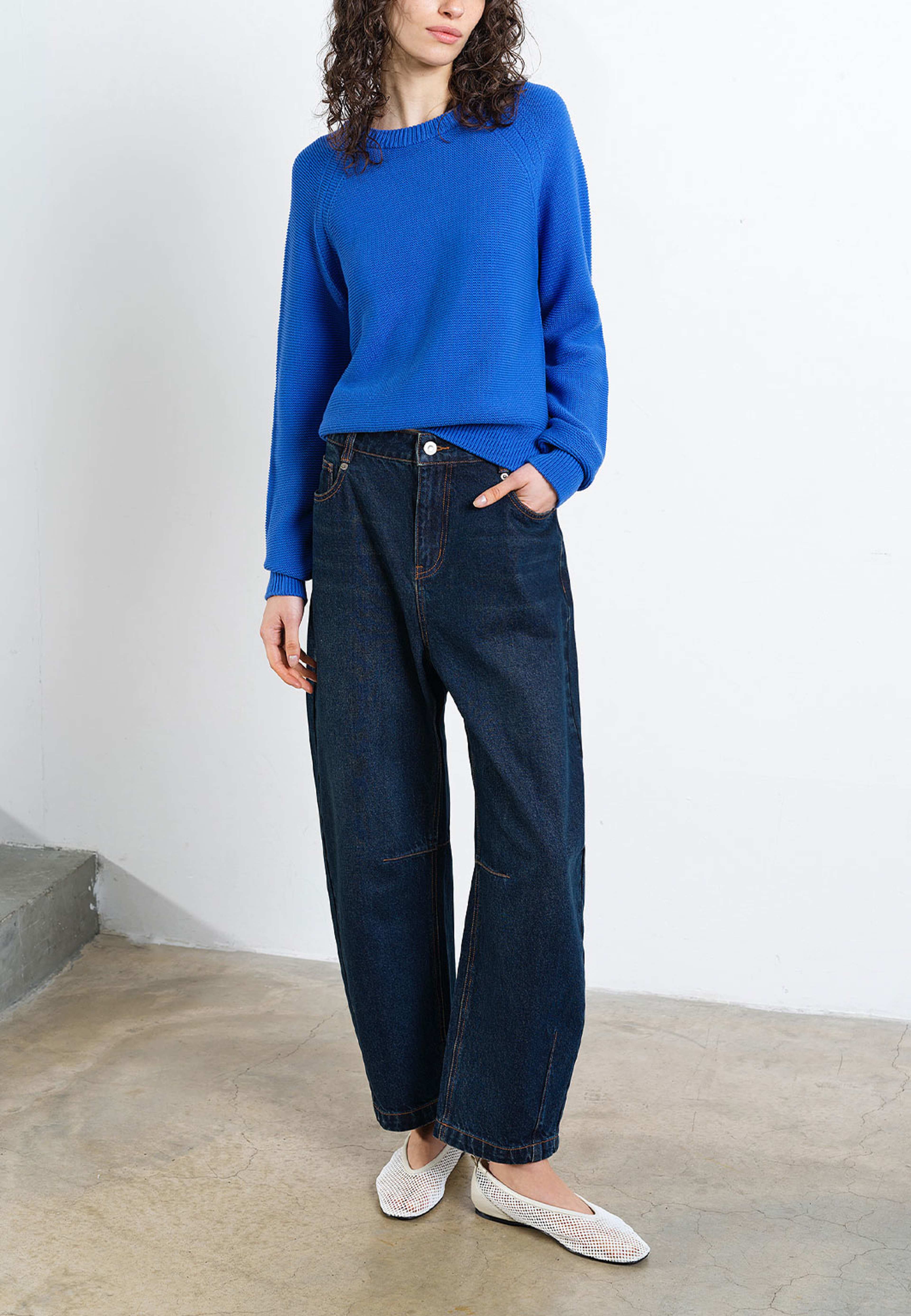 Lily Mozart Knit Long Sleeve Jumper, från French Connection, i färgen Azure Blue. Klicka för att öppna bilden i stort format