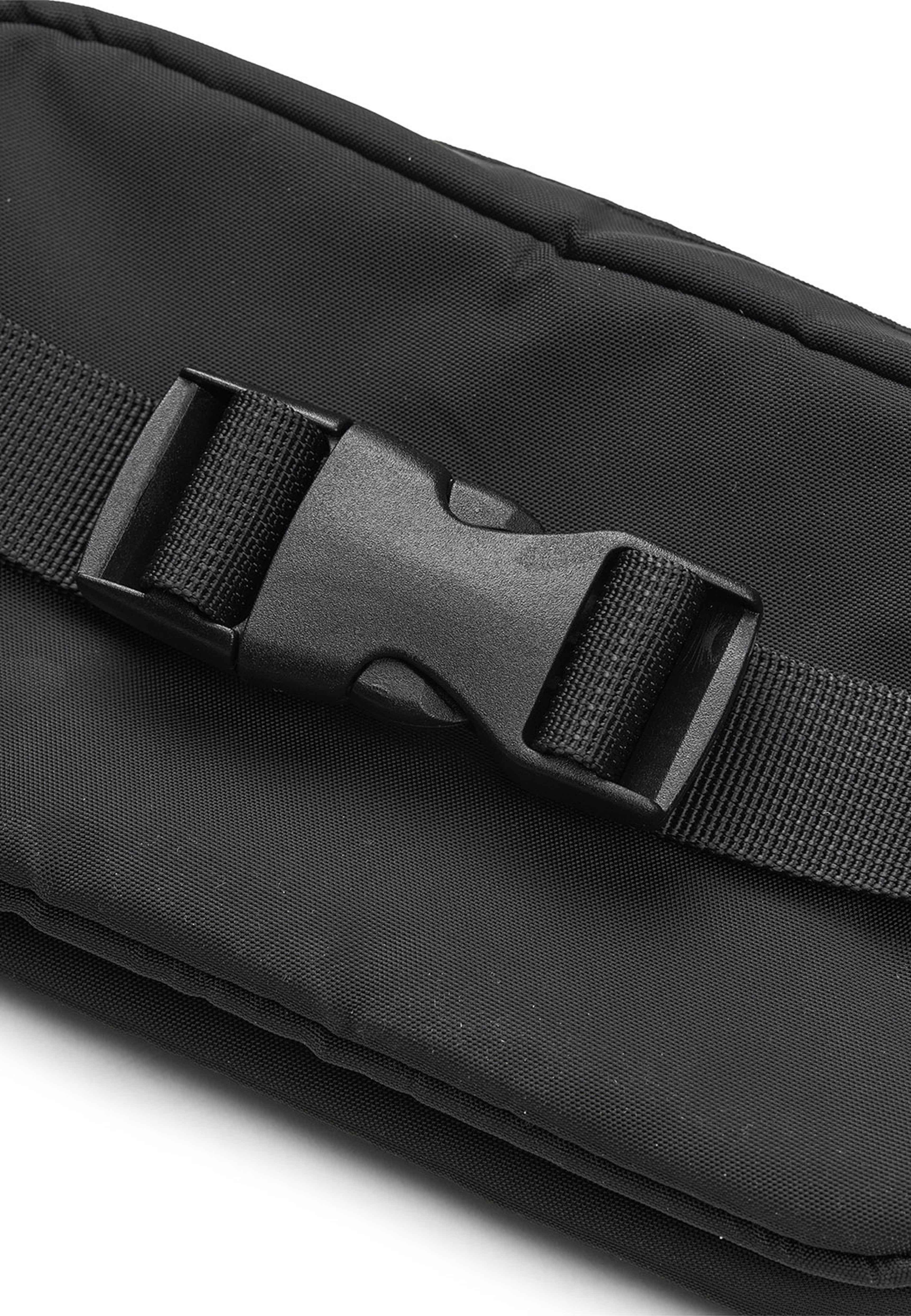 Tian Coa Bumbag, från Mads Nørgaard, i färgen Black. Klicka för att öppna bilden i stort format