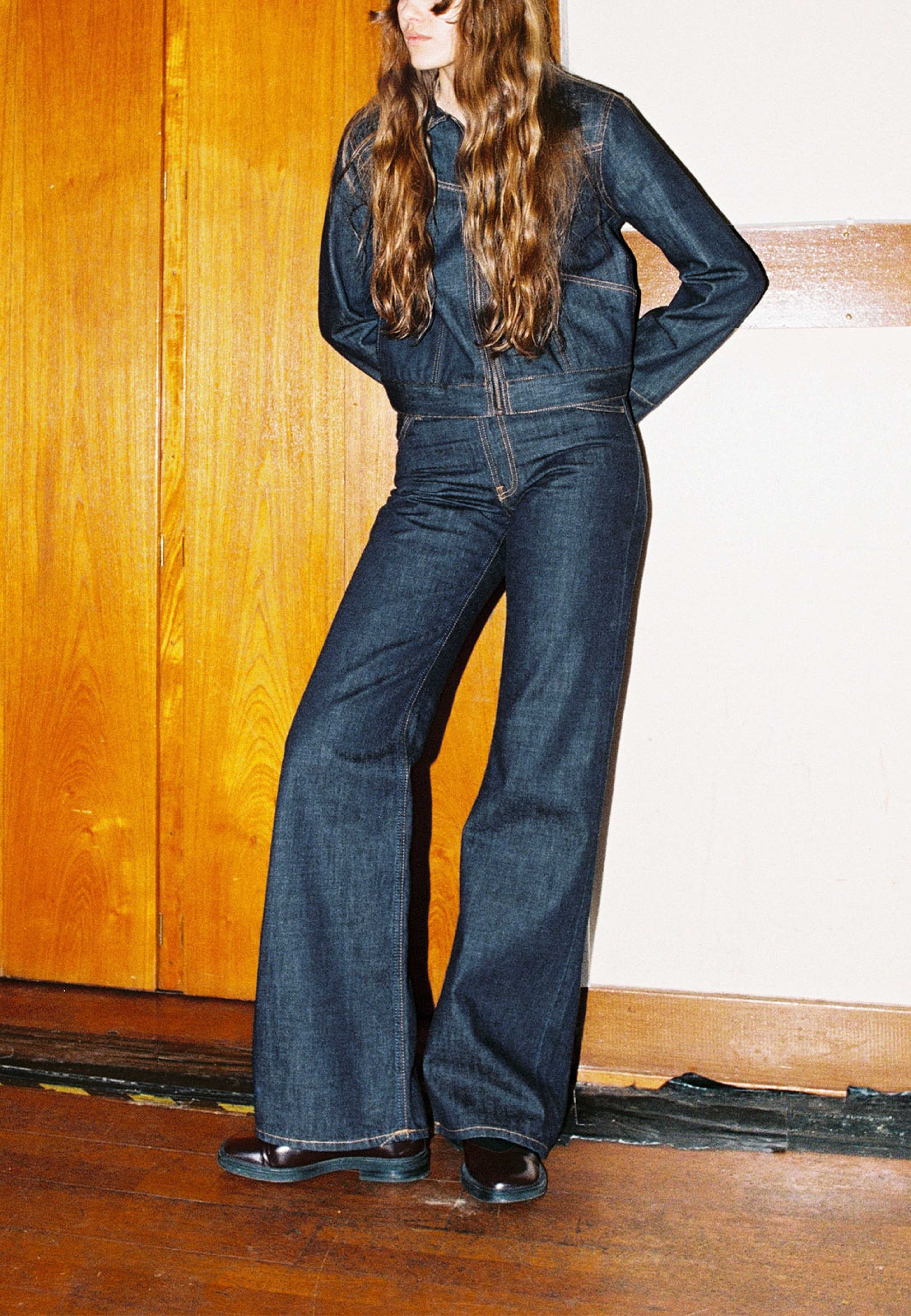 Dusty Dee One Wash, från Nudie Jeans, i färgen ONE WASH. Klicka för att öppna bilden i stort format