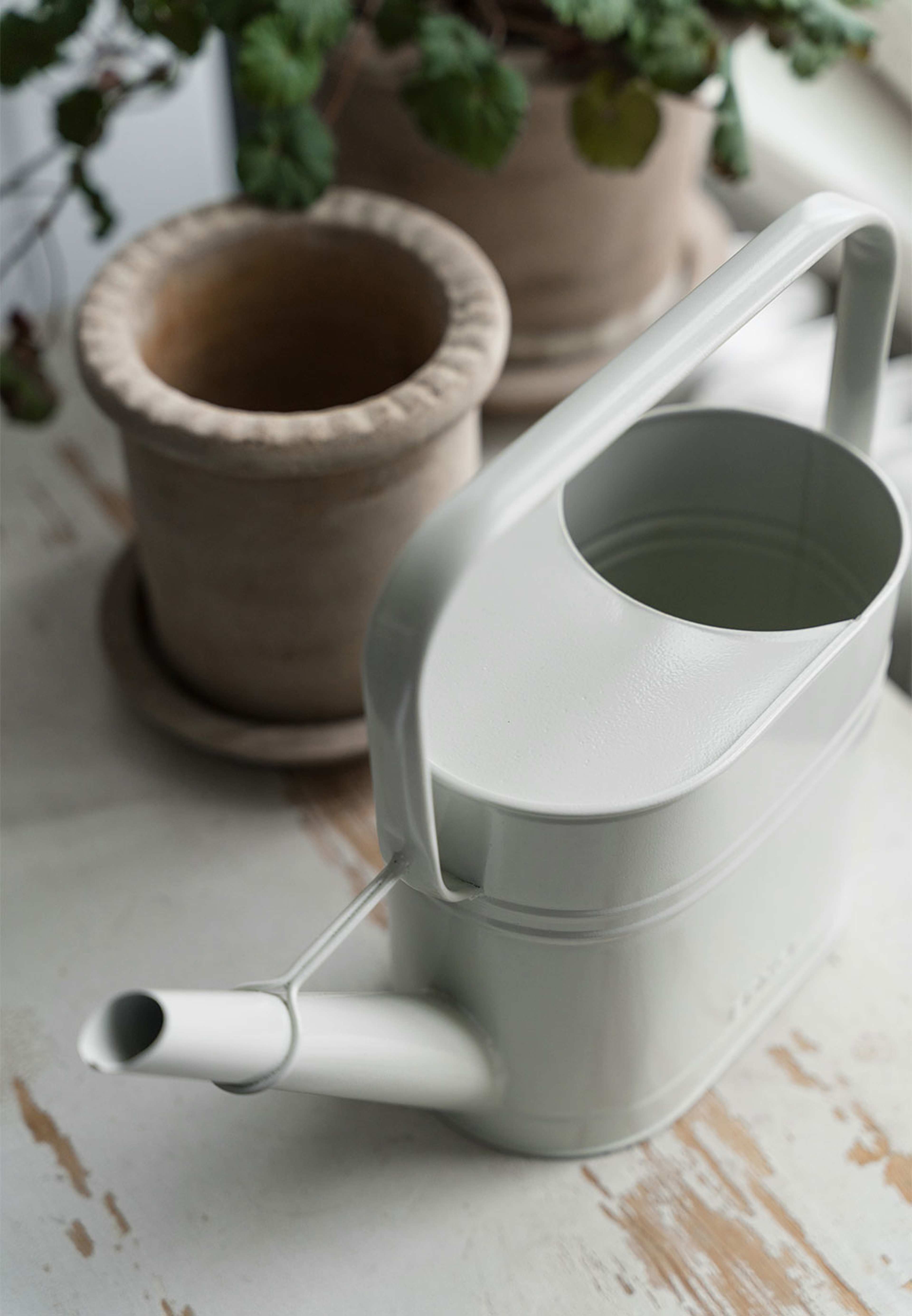 Vattenkanna, från ERNST, i färgen Naturvit. Klicka för att öppna bilden i stort format