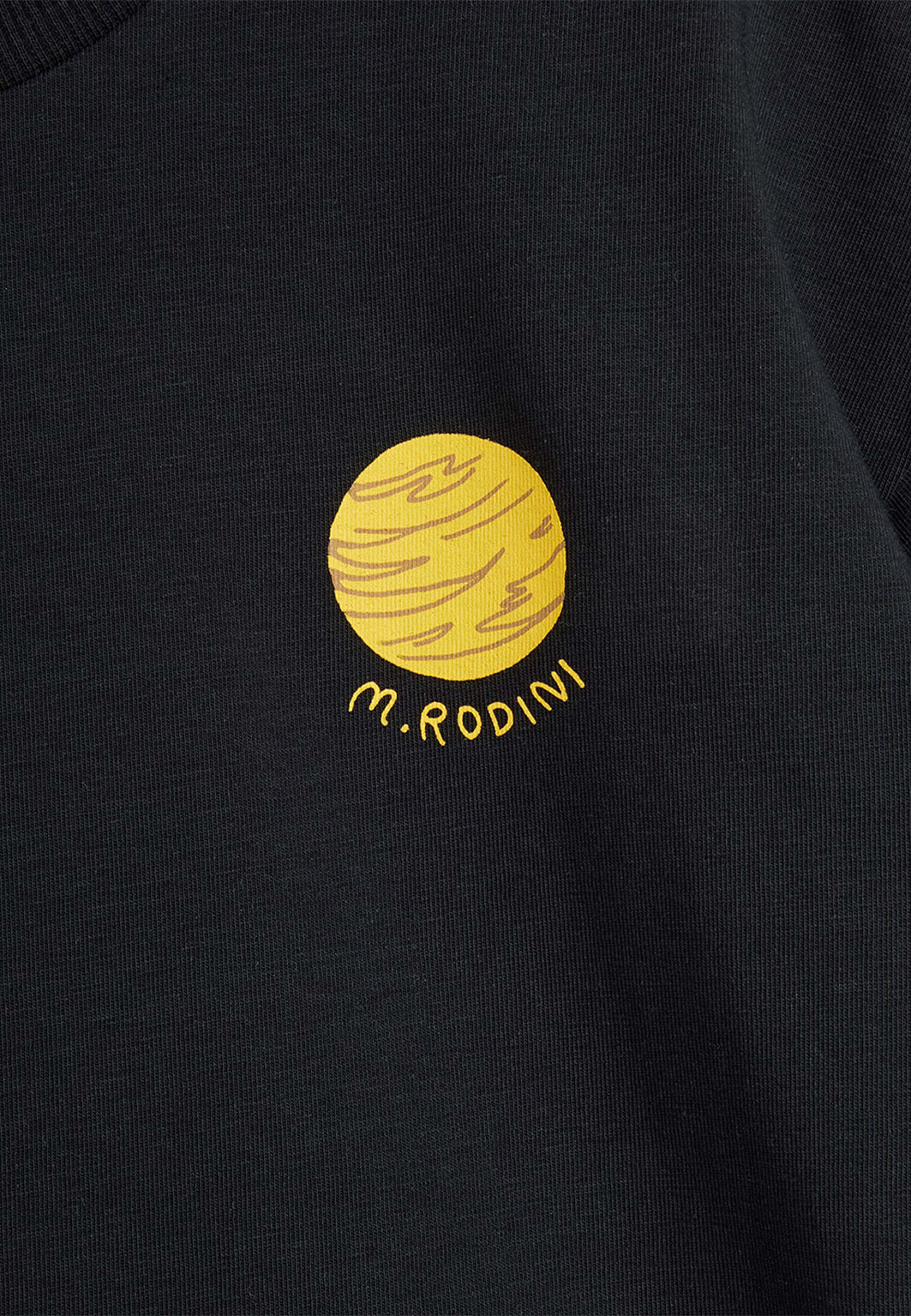 Planet T-Shirt, från Mini Rodini, i färgen Black. Klicka för att öppna bilden i stort format