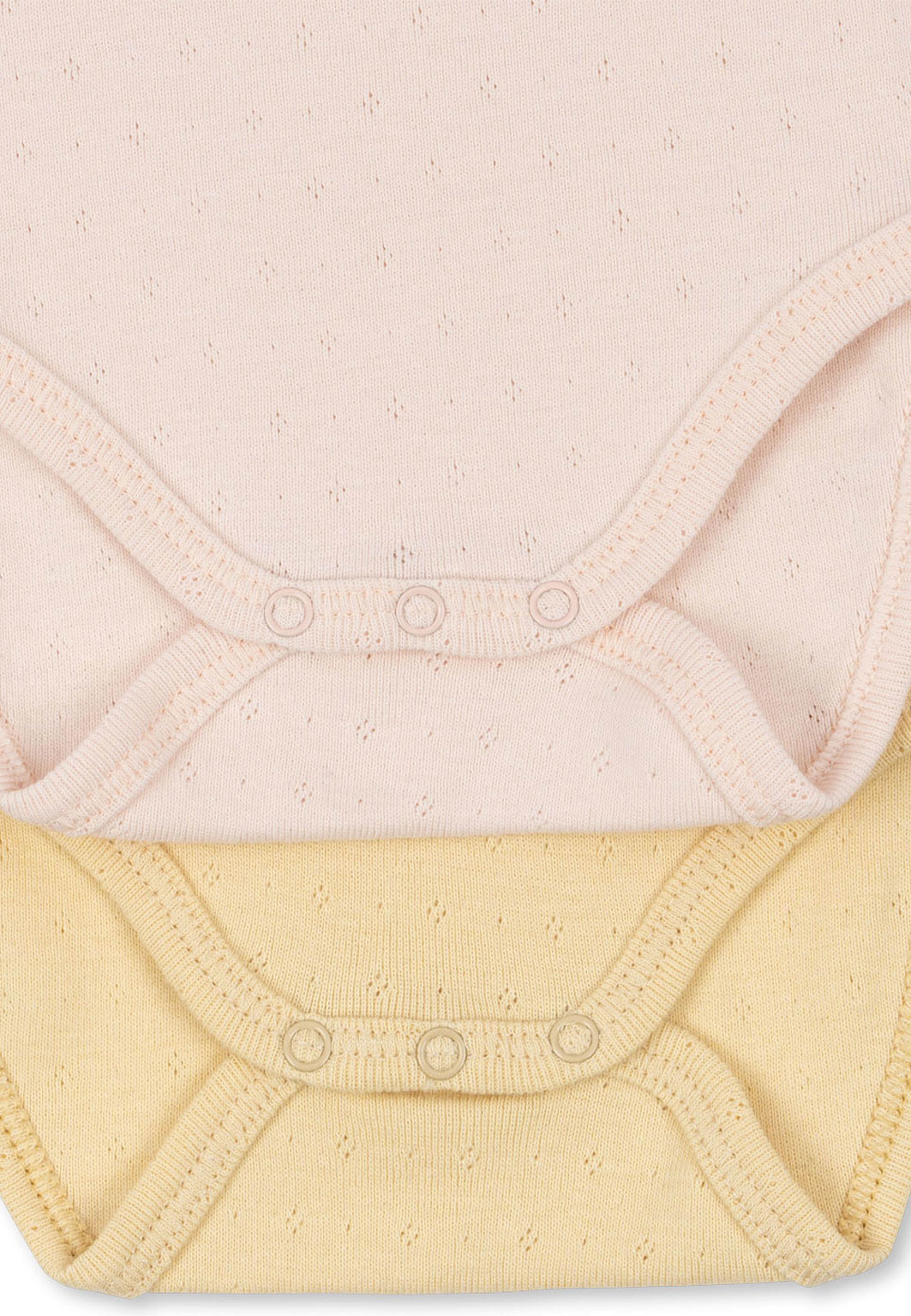 Perla 2 Pack Ls Body Ocs, från Fanga Fontana, i färgen Banana Crepe/Creole Pink. Klicka för att öppna bilden i stort format