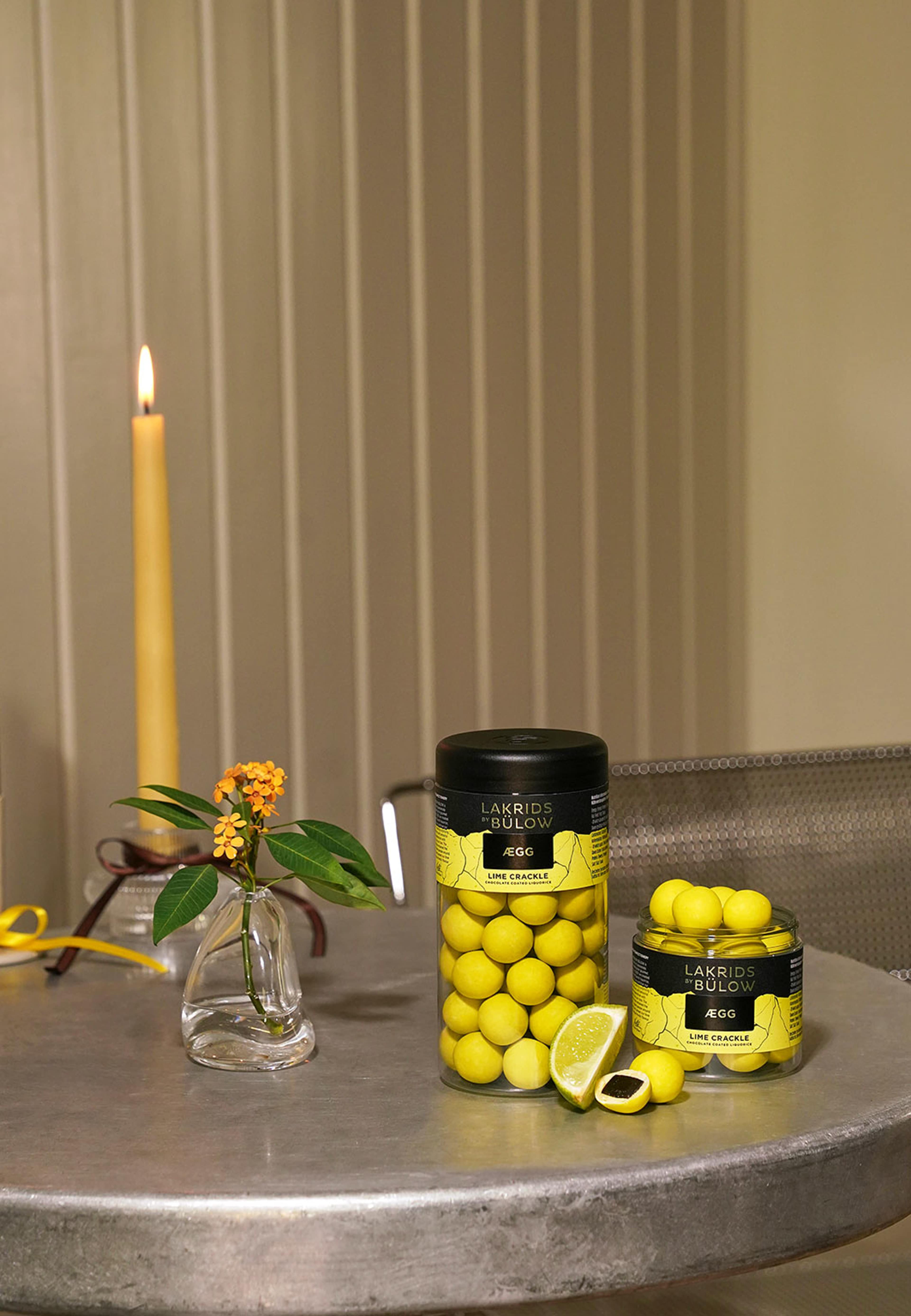 Regular Lime Crackle, från Lakrids by Bülow, i färgen Regular Lime Crackle. Klicka för att öppna bilden i stort format