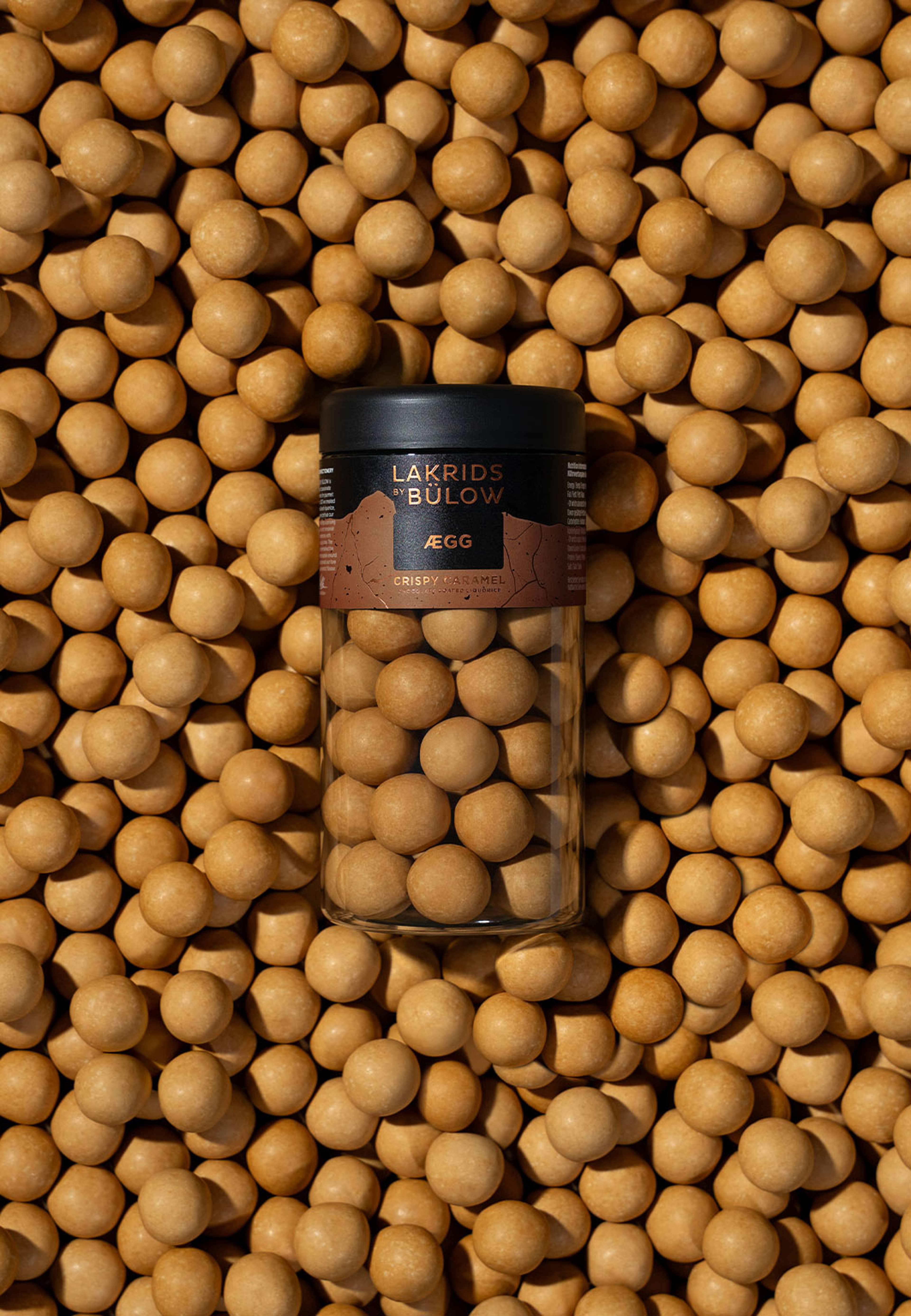 Regular Crispy Caramel, från Lakrids by Bülow, i färgen Regular Crispy Caramel. Klicka för att öppna bilden i stort format
