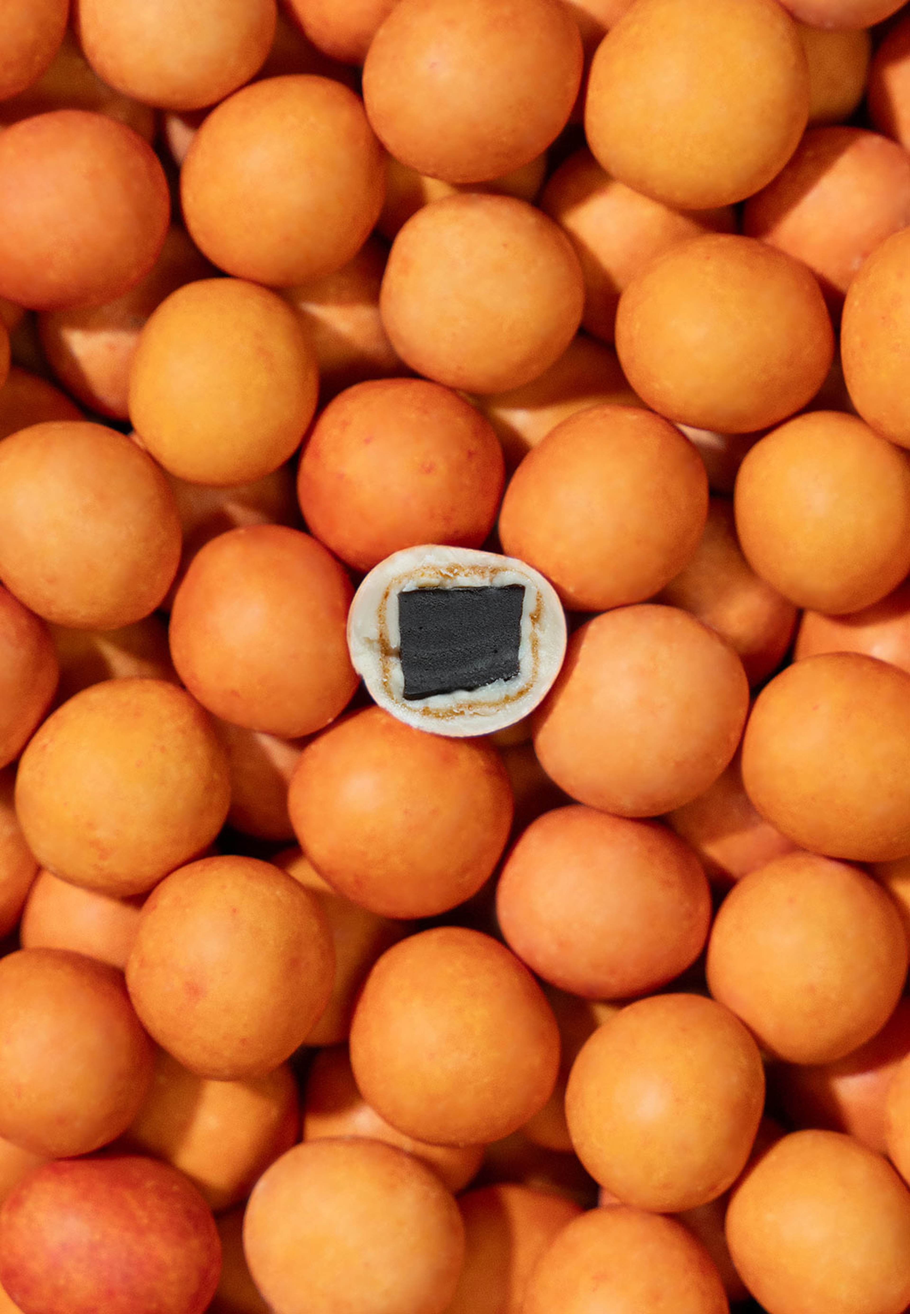 Small Peaches, från Lakrids by Bülow, i färgen Small Peaches. Klicka för att öppna bilden i stort format