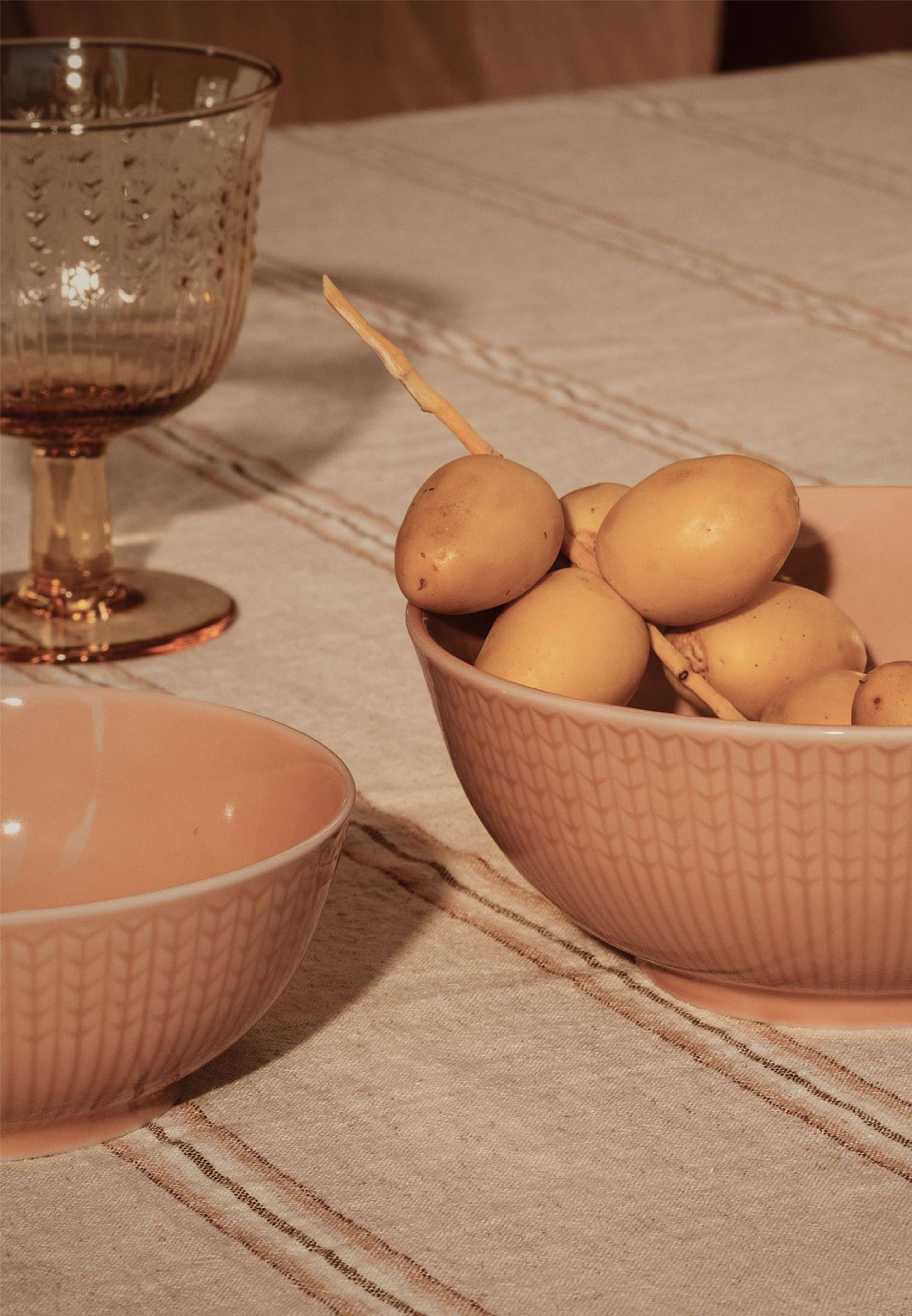 Swedish Grace skål 60 cl jubilee, från Rörstrand, i färgen Karamell. Klicka för att öppna bilden i stort format