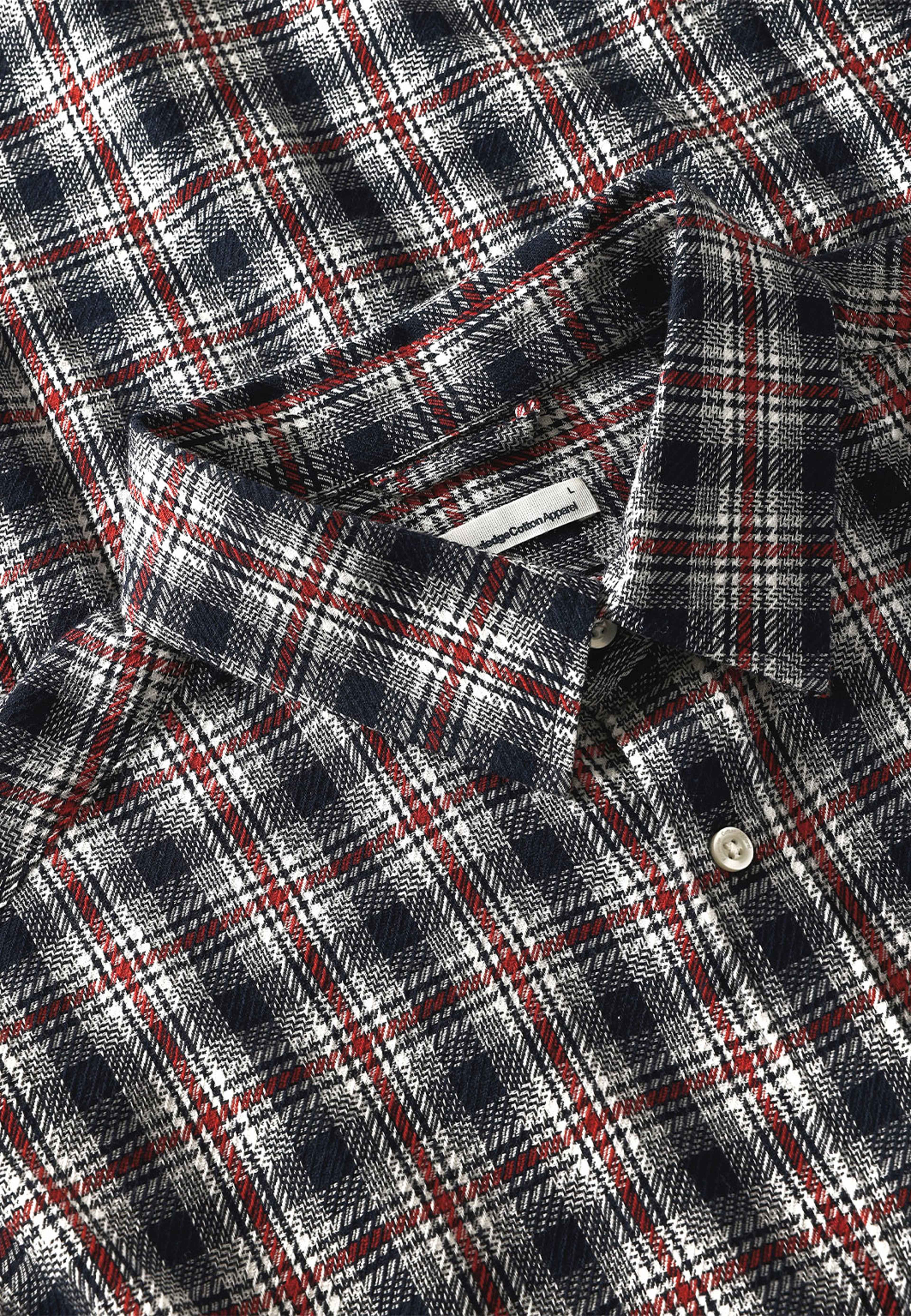 Loose check shirt, från Knowledge Cotton Apparel, i färgen 7036 Navy. Klicka för att öppna bilden i stort format