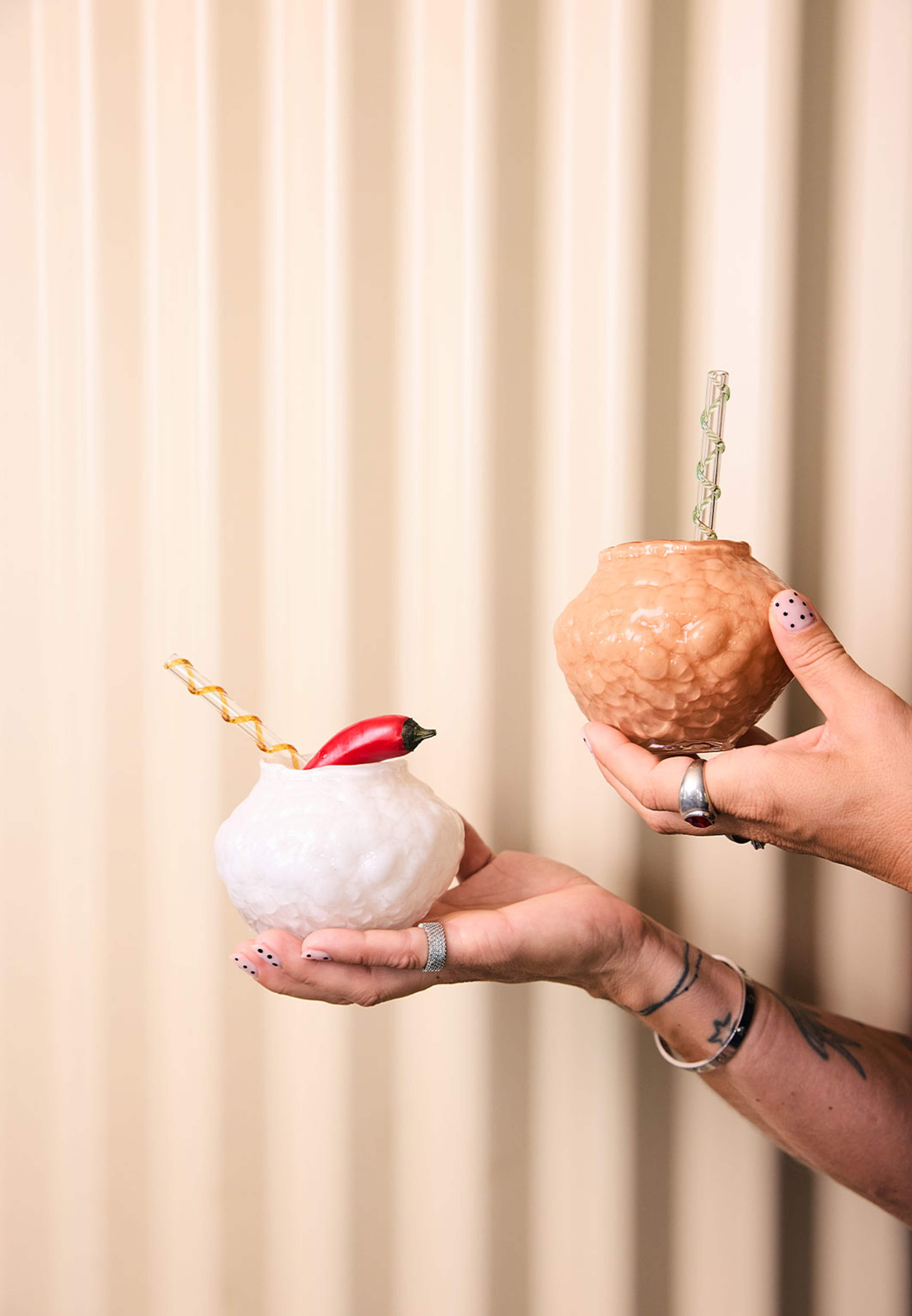 Vas Corallo mini, från Byon, i färgen Persika. Klicka för att öppna bilden i stort format