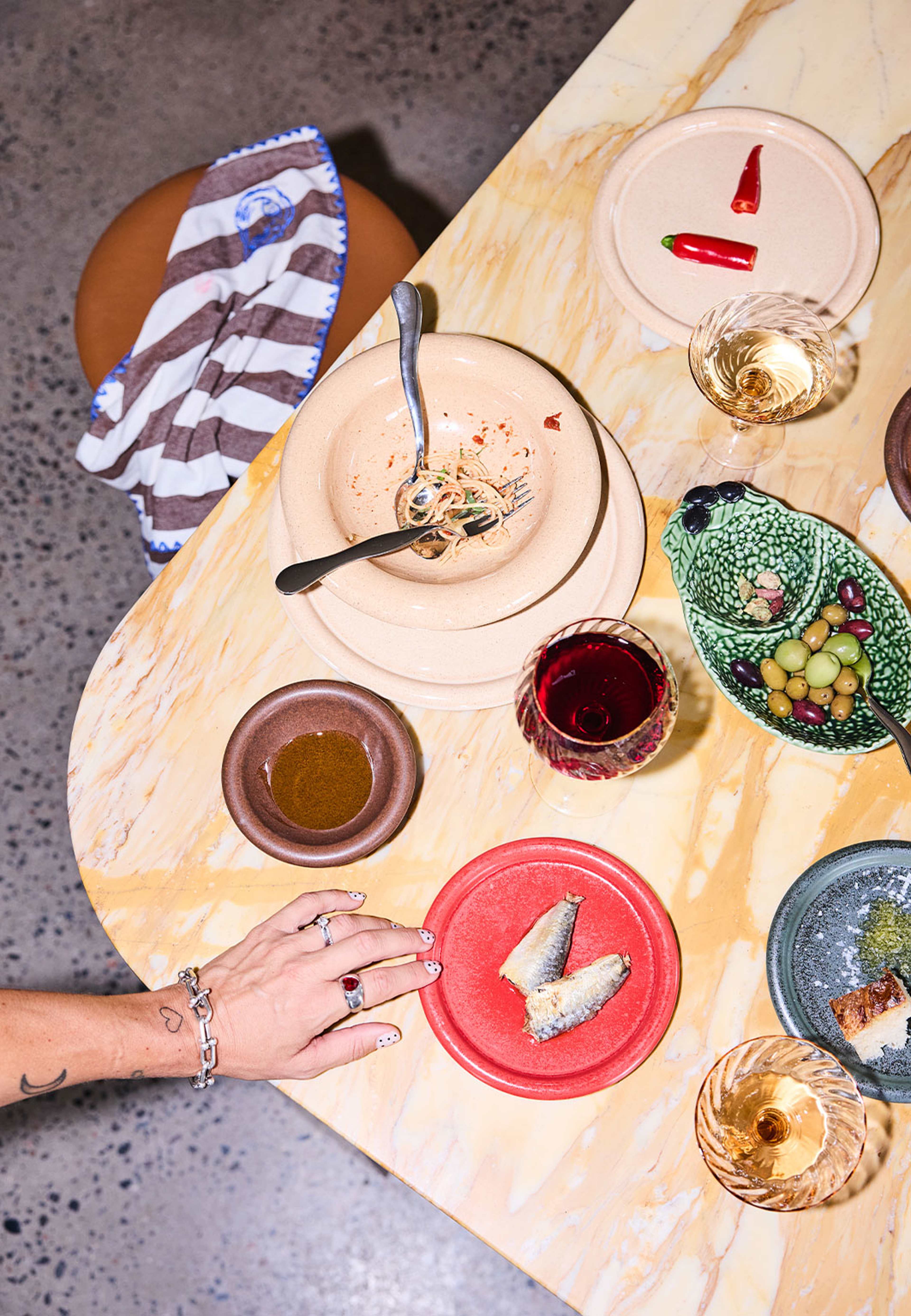 Liten skål Porto, från Byon, i färgen Brun. Klicka för att öppna bilden i stort format