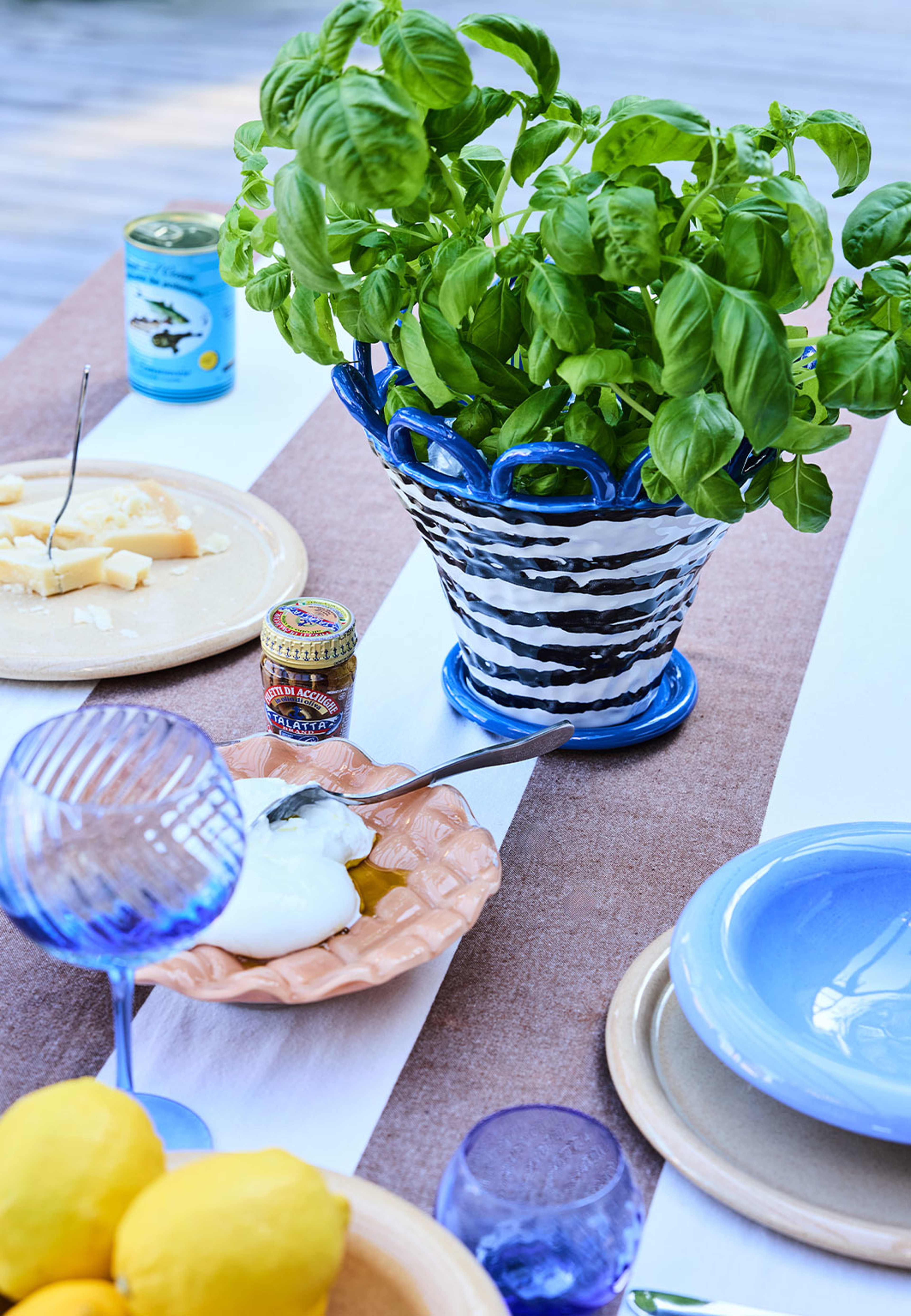 Duk Bubba oyster, från Byon, i färgen Brun. Klicka för att öppna bilden i stort format