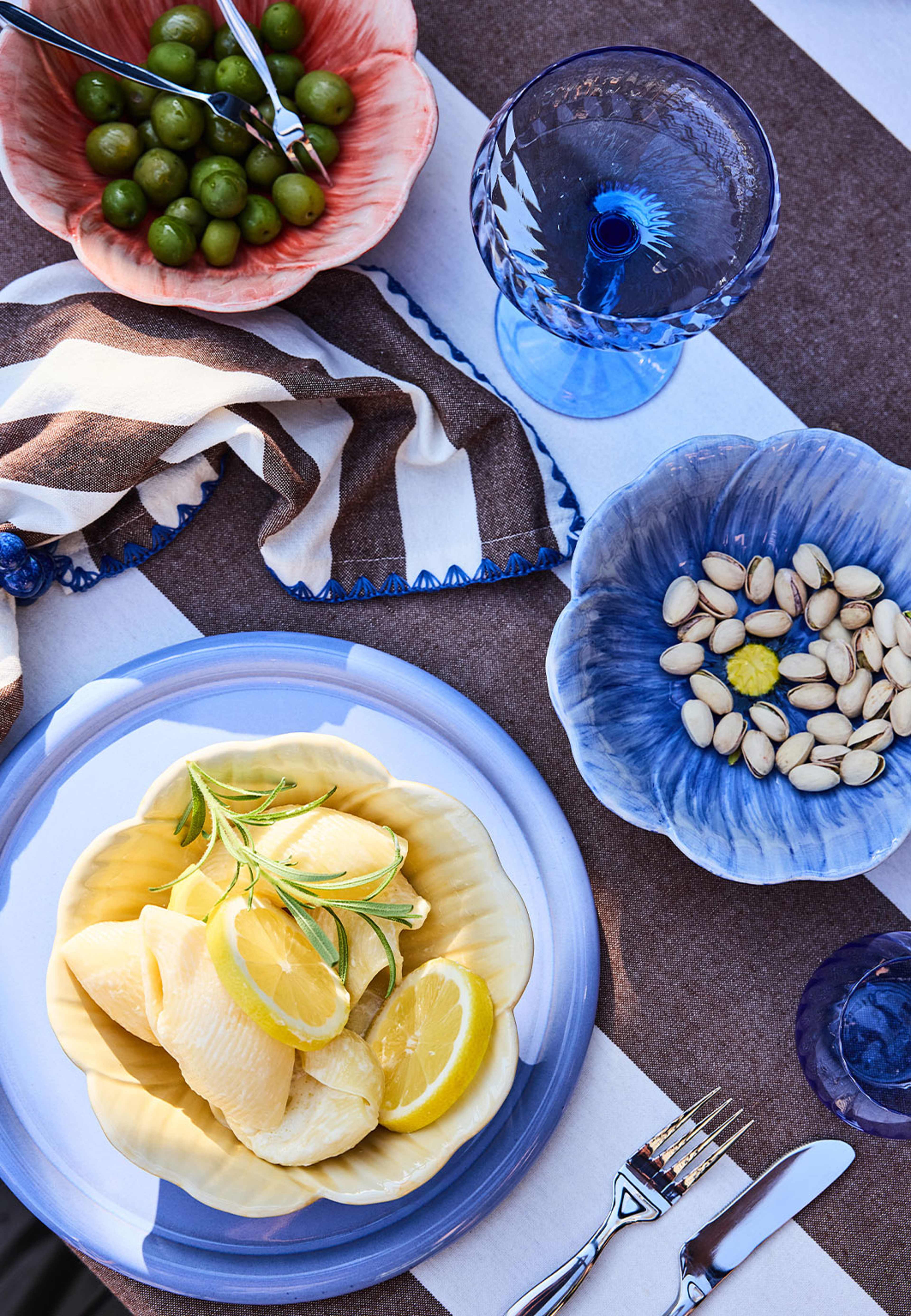 Tallrik Porto, från Byon, i färgen Ljusblå. Klicka för att öppna bilden i stort format