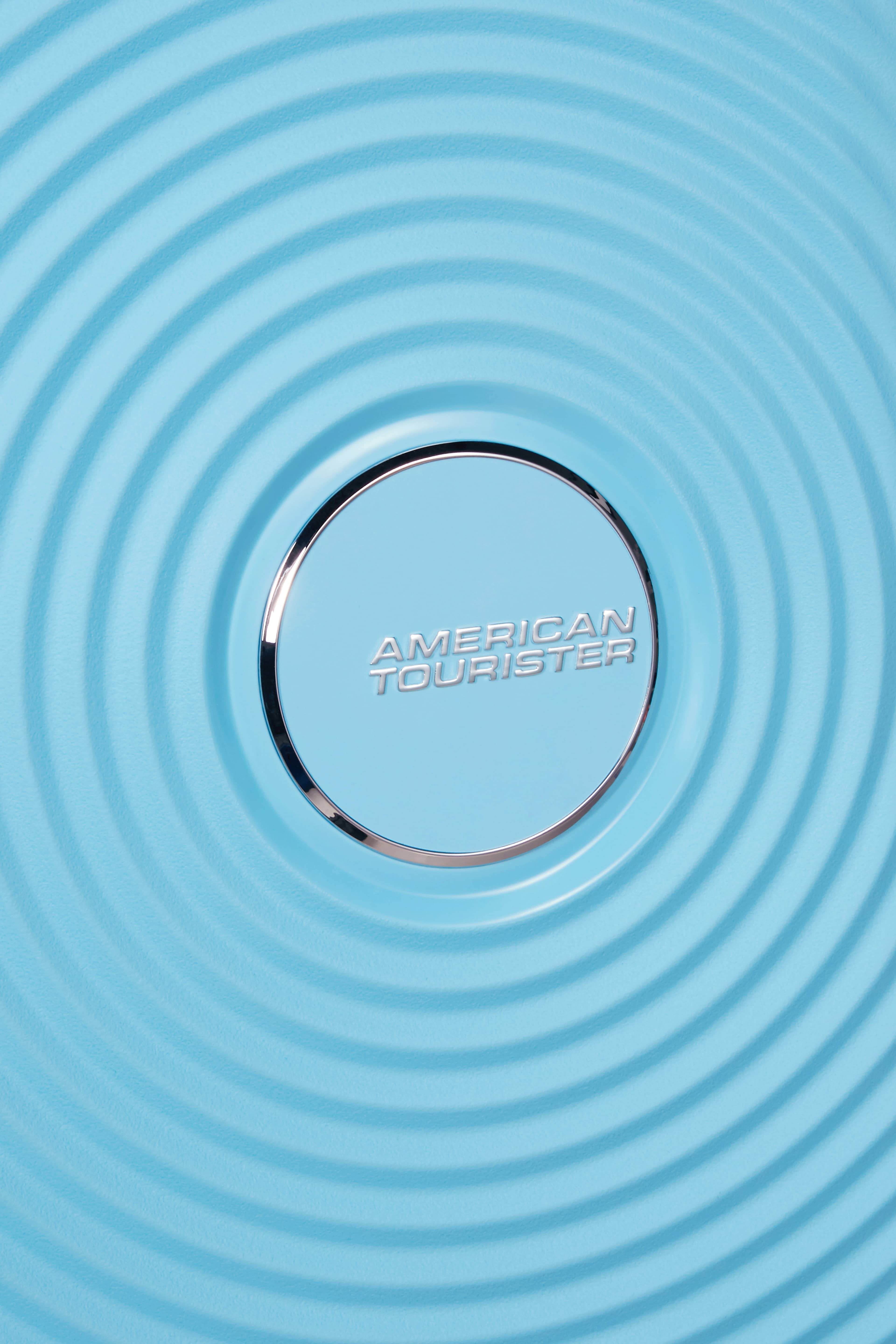 Soundbox expanderbar kabinväska 67 cm, från American Tourister, i färgen Blueberry Fizz. Klicka för att öppna bilden i stort format