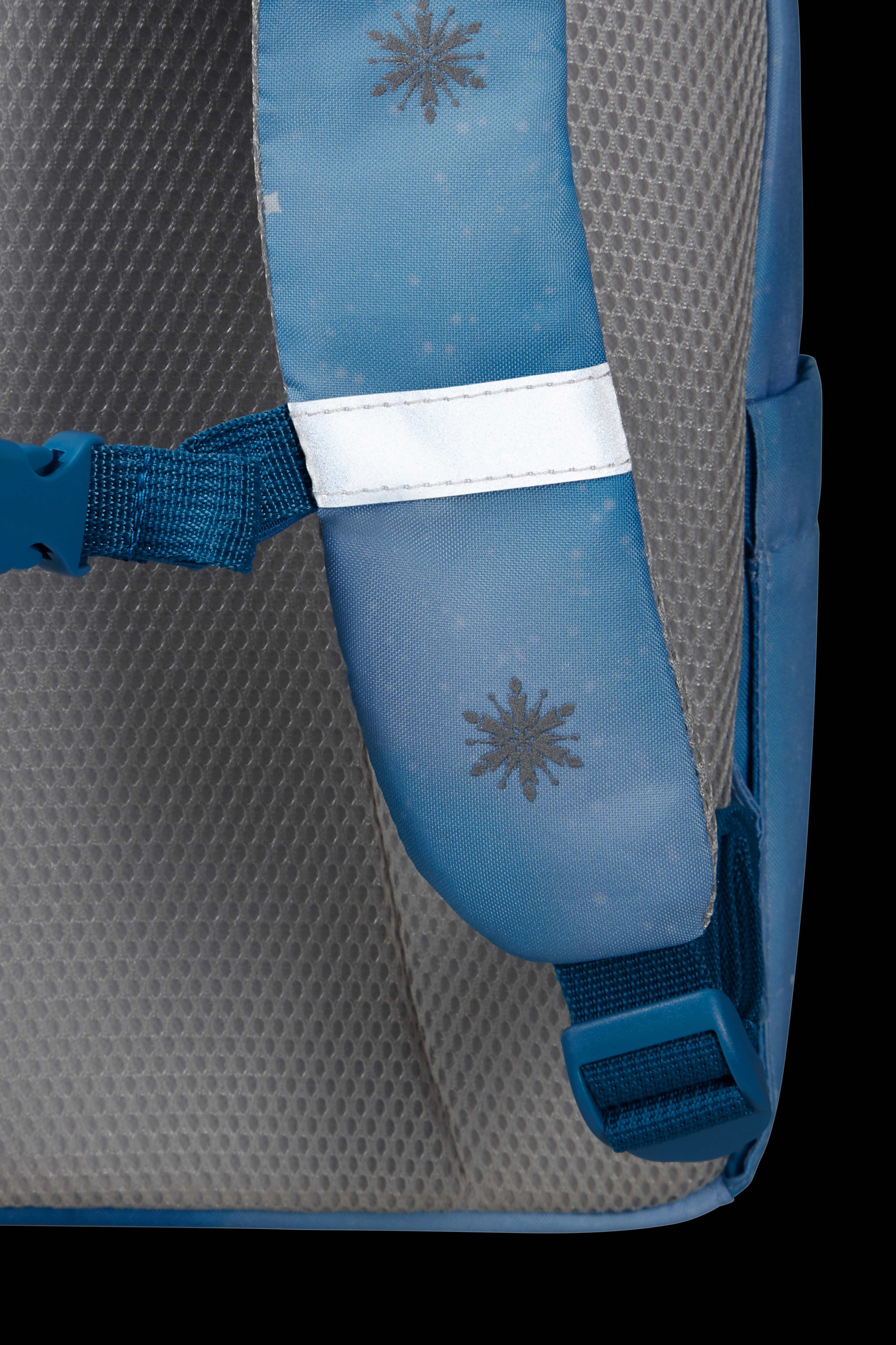 Disney Ryggsäck, från Samsonite, i färgen Frozen Magic. Klicka för att öppna bilden i stort format