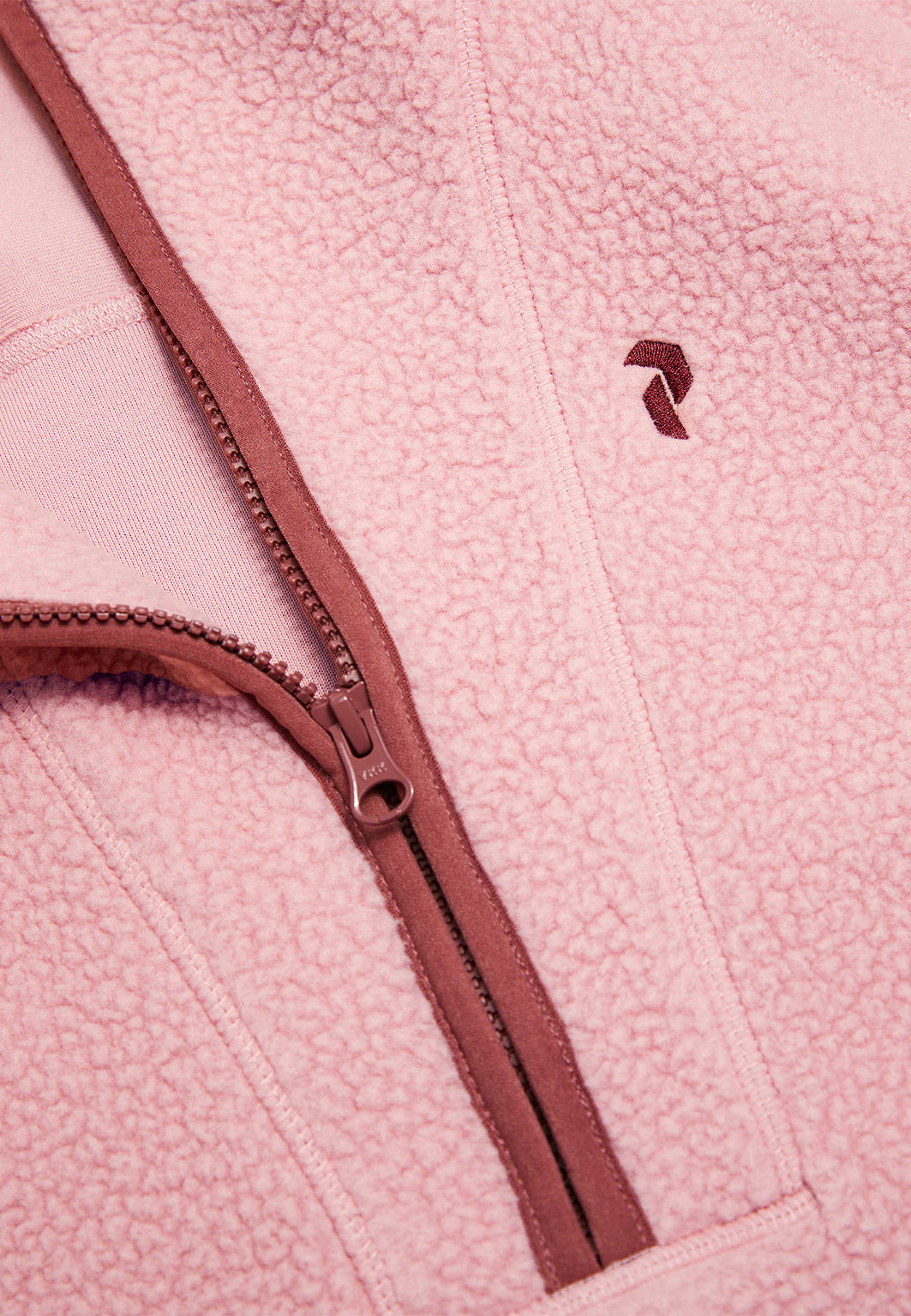 NatureRush Pile Half Zip, från Peak Performance, i färgen Warm Blush/Wild Rouge/. Klicka för att öppna bilden i stort format